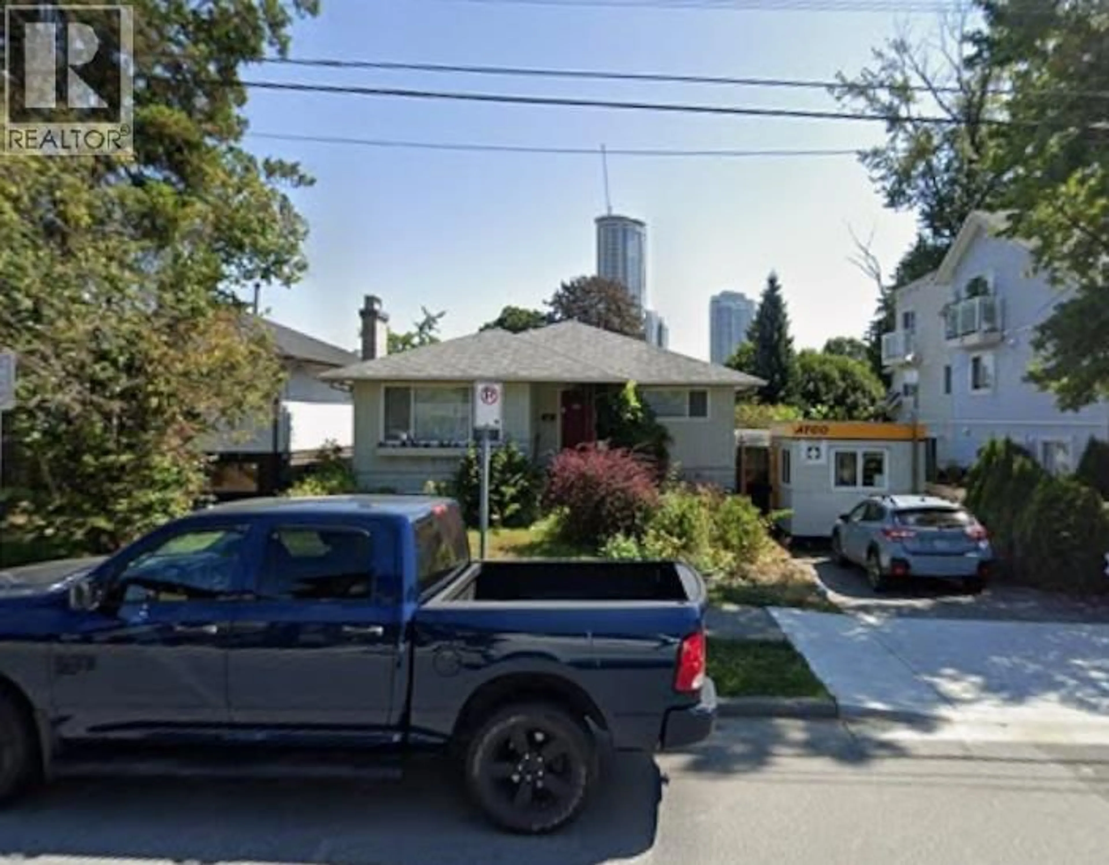 Unknown for 7134 17TH AVENUE, Burnaby British Columbia V3N1K7