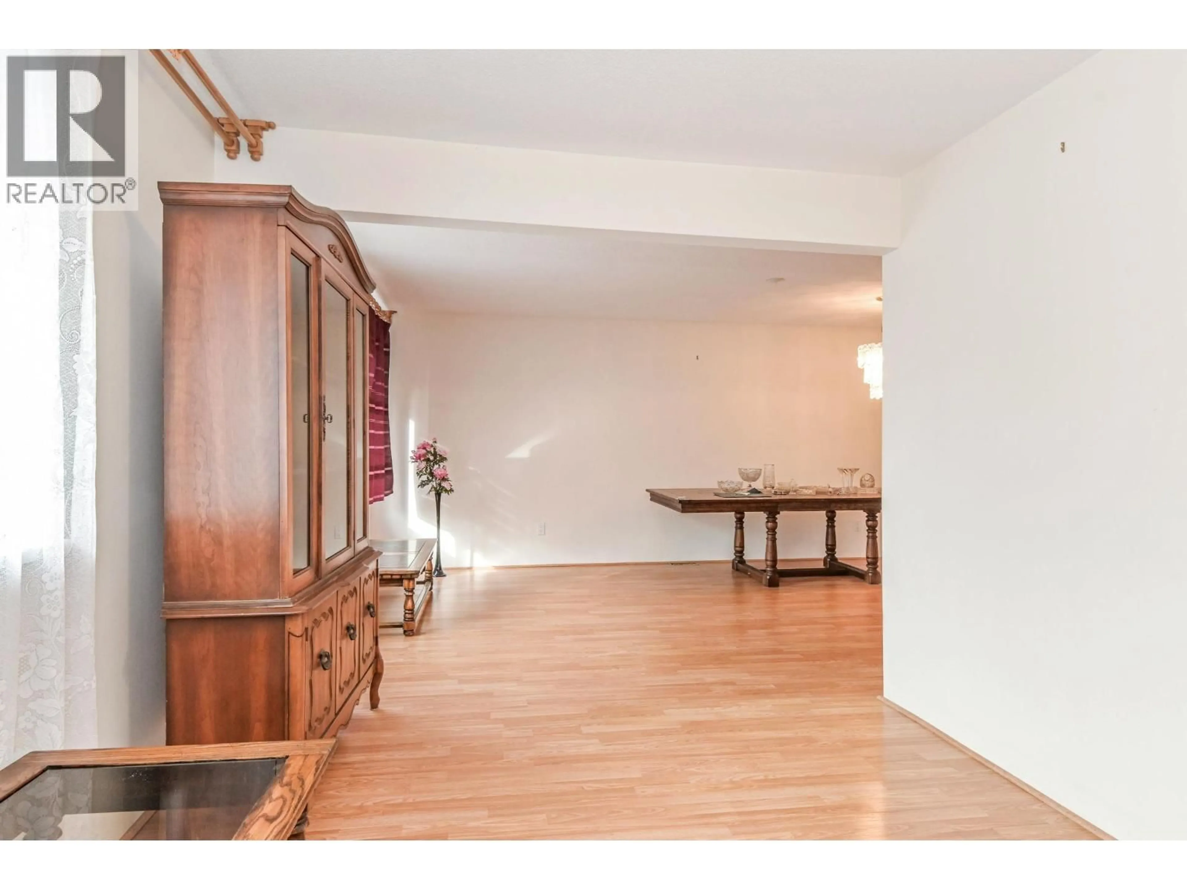 Unknown for 13351 BLUNDELL ROAD, Richmond British Columbia V6W1B6