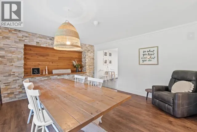 24055 FERN CRESCENT, Maple Ridge 4