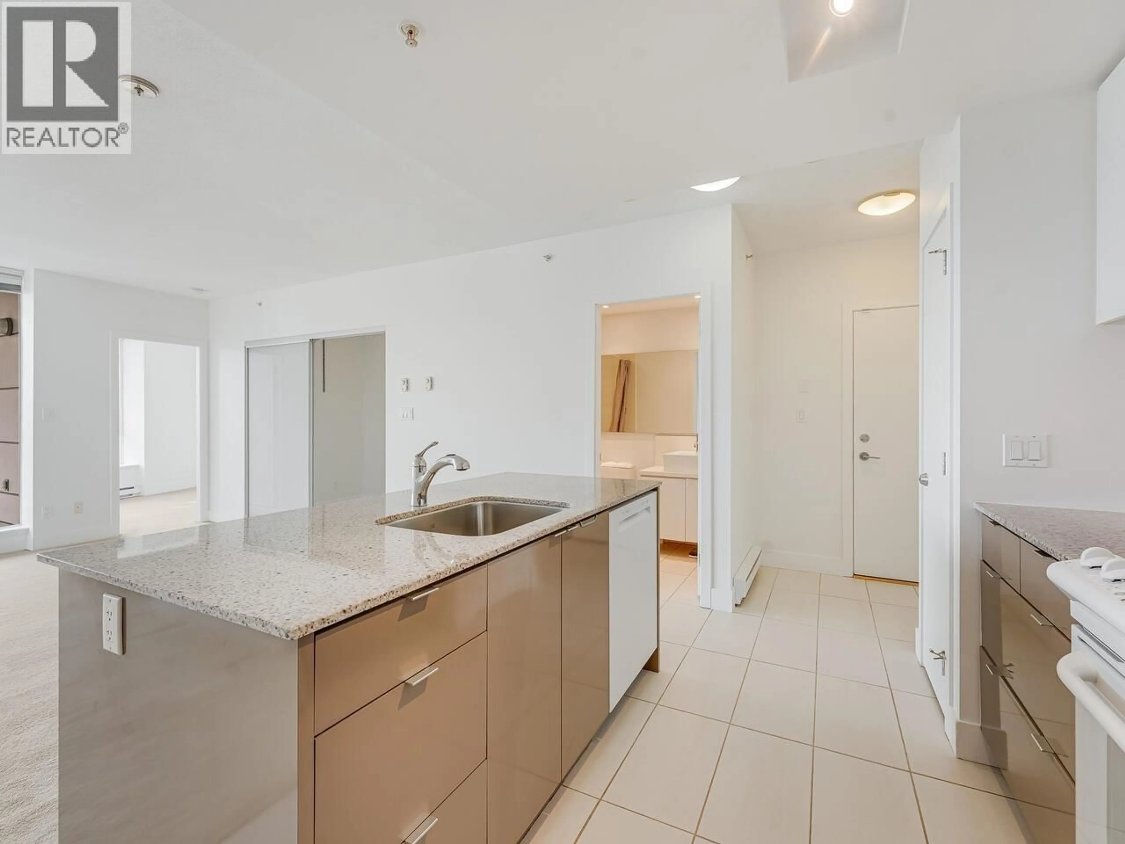 Standard kitchen, unknown for 1105 - 4808 HAZEL STREET, Burnaby British Columbia V5H0A2