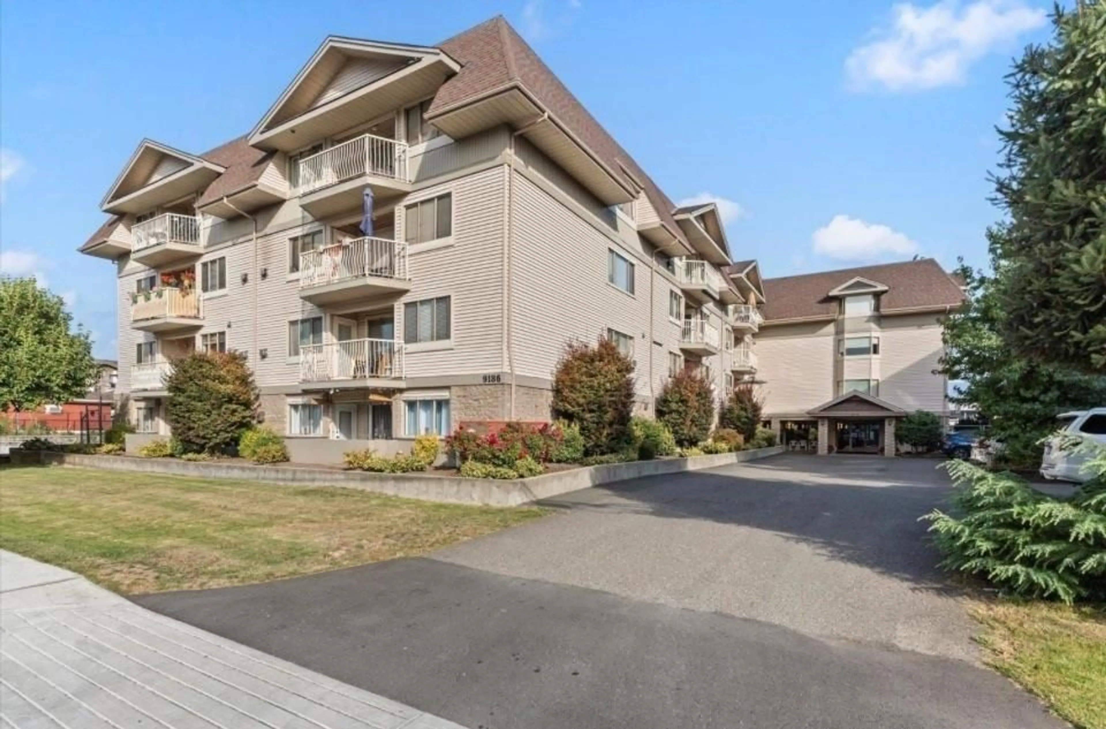 A pic from outside/outdoor area/front of a property/back of a property/a pic from drone, mountain view for 106 - 9186 EDWARDS STREET, Chilliwack British Columbia V2P7X6