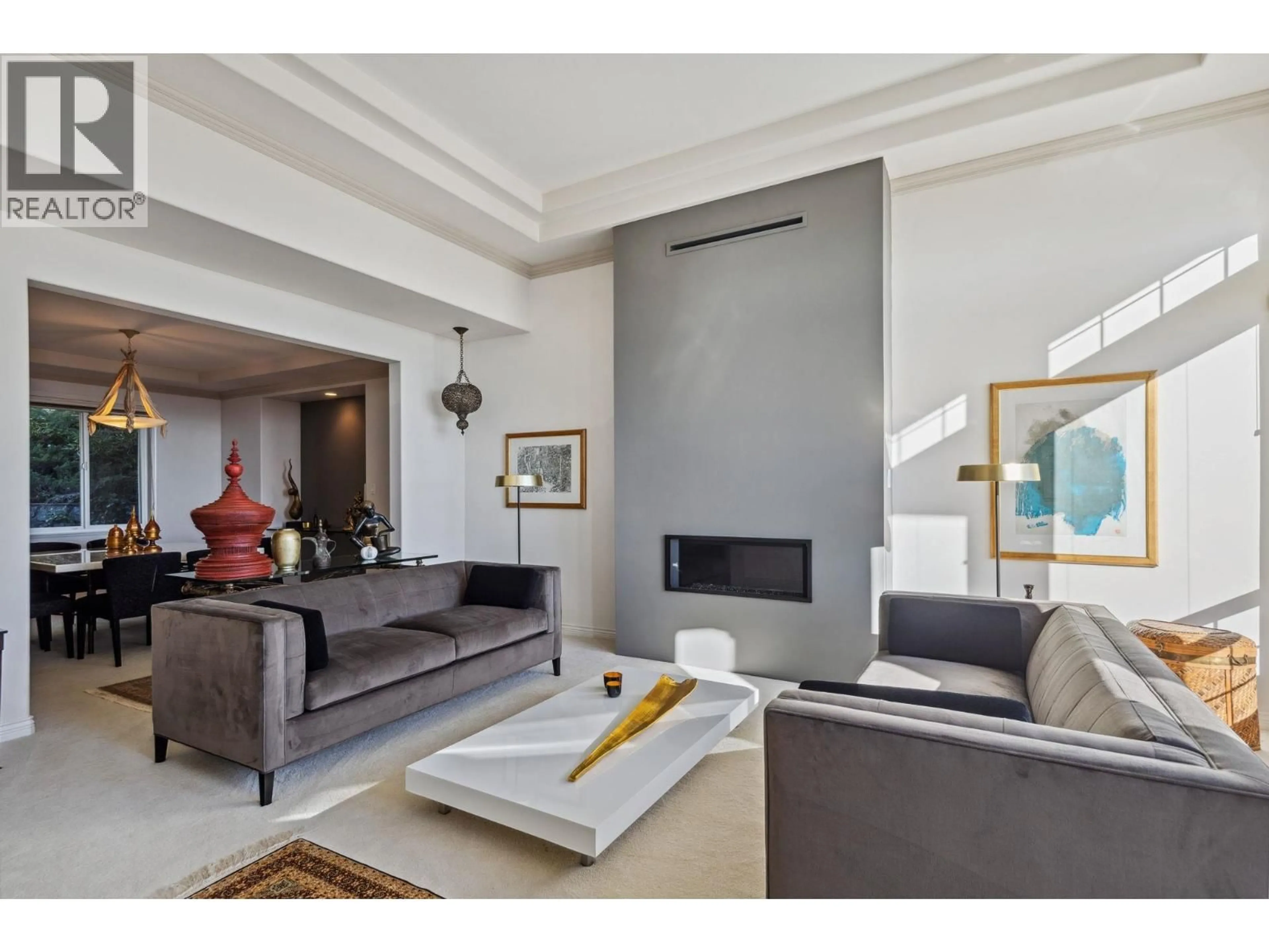 Living room with furniture, unknown for 3823 MICHENER WAY, North Vancouver British Columbia V7K3C7