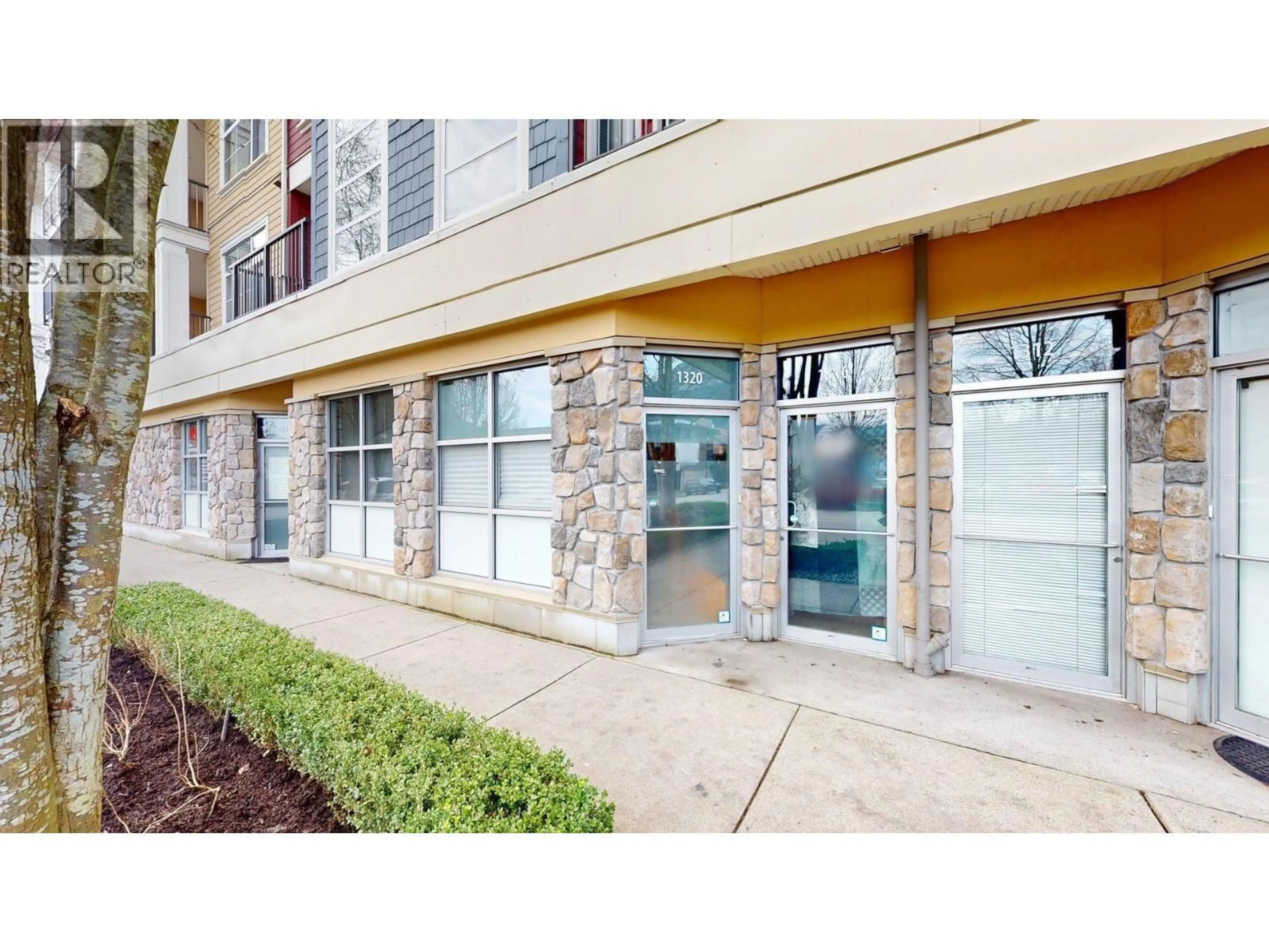 Unknown for 1320 MAIN STREET, Squamish British Columbia V8B0R2