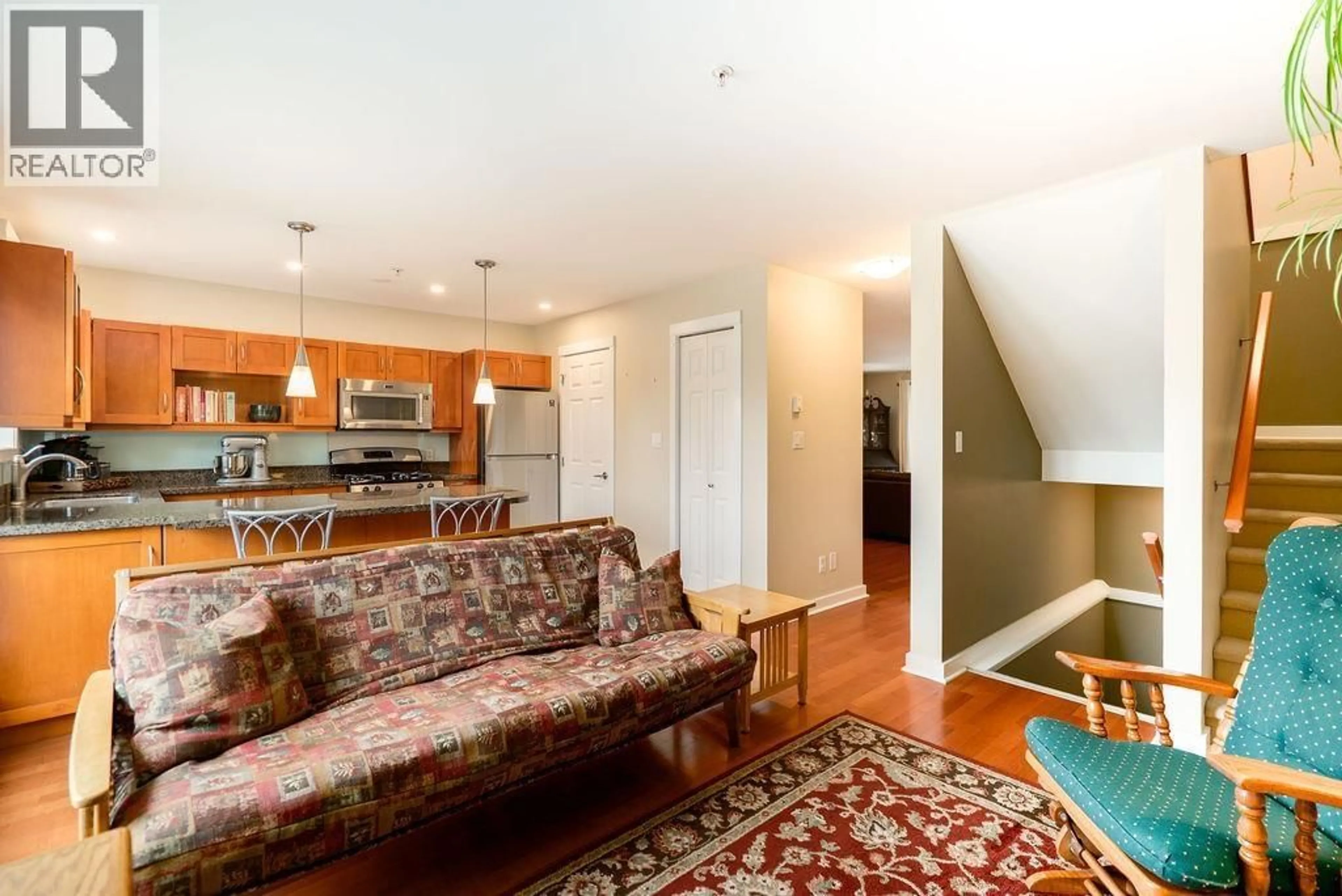 Living room with furniture, unknown for 3 - 1233 MAIN STREET, Squamish British Columbia V8B0P7