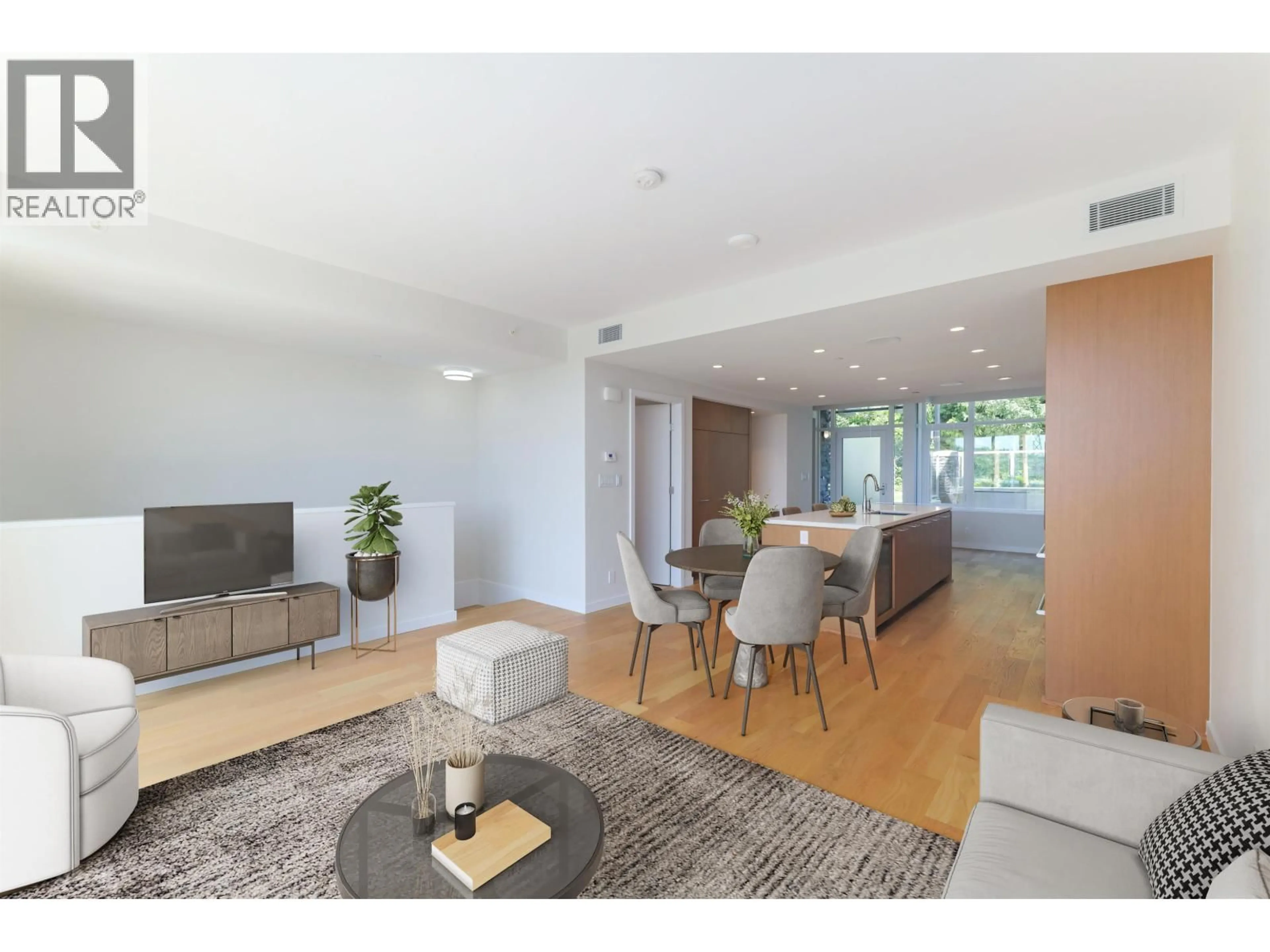 Living room with furniture, wood/laminate floor for 778 ARTHUR ERICKSON PLACE, West Vancouver British Columbia V7T0B6