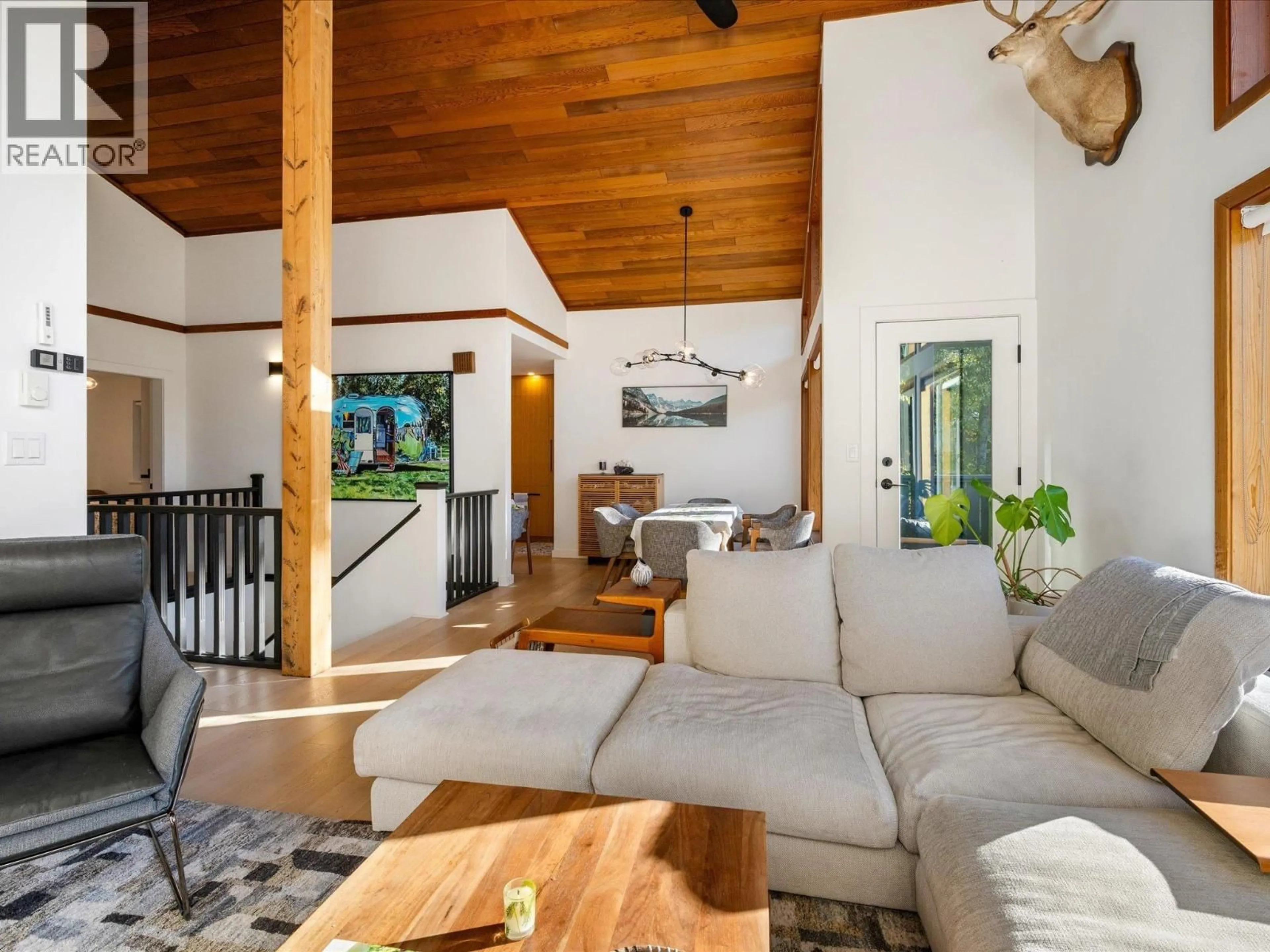 Living room with furniture, unknown for 7206 FITZSIMMONS NORTH ROAD, Whistler British Columbia V8E0E3