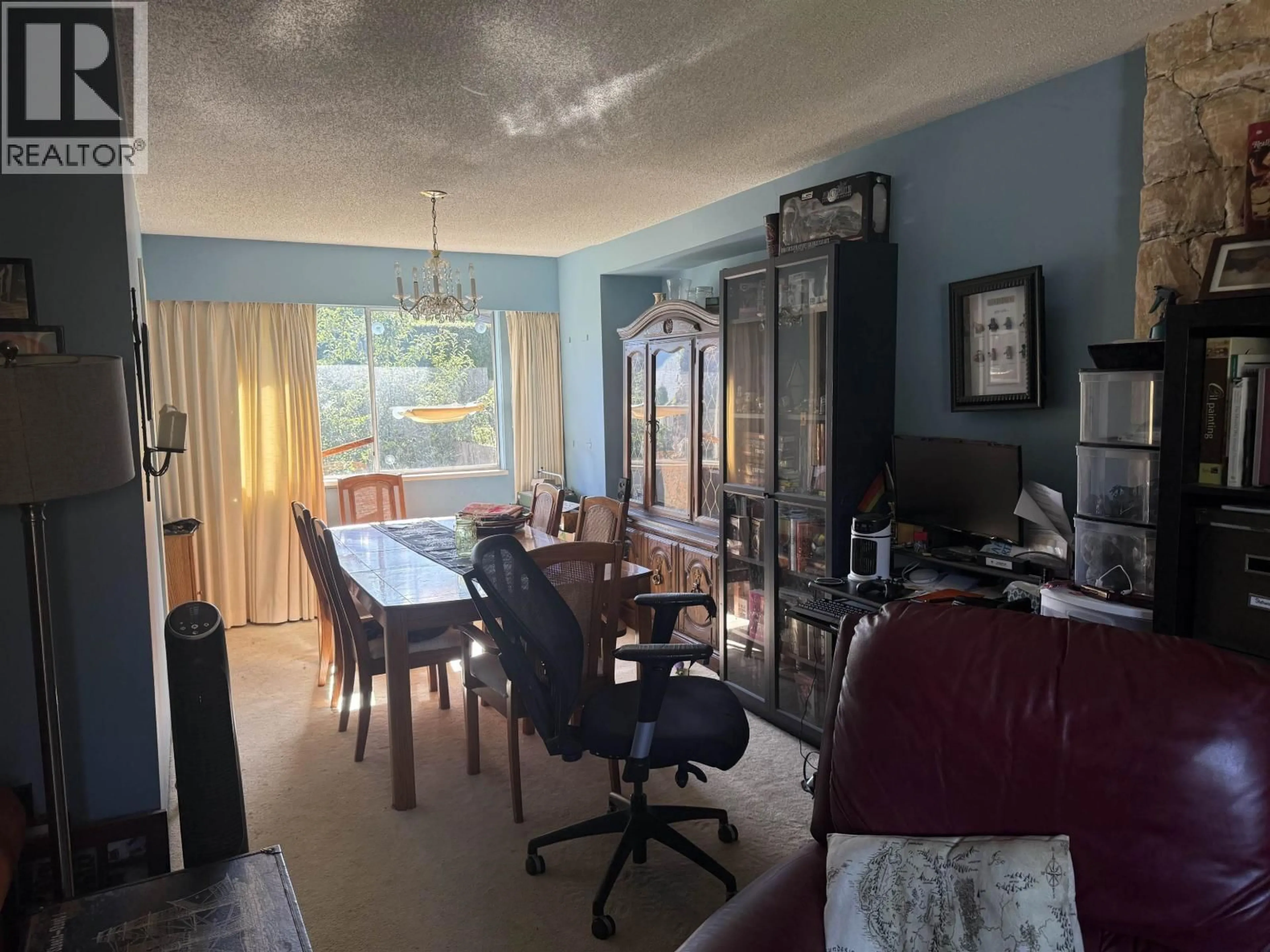 Dining room, floor is not visible for 9600 SWANSEA DRIVE, Richmond British Columbia V7A2L8
