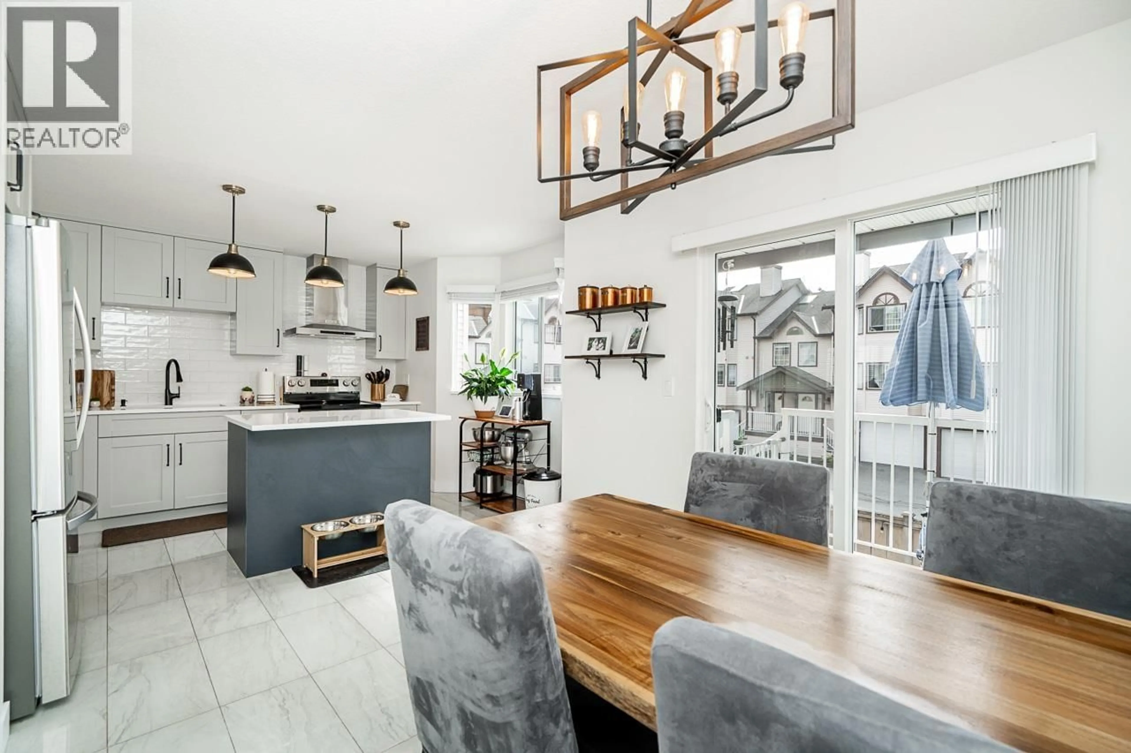 Open concept kitchen, unknown for 14 - 2352 PITT RIVER ROAD, Port Coquitlam British Columbia V3C5Y2