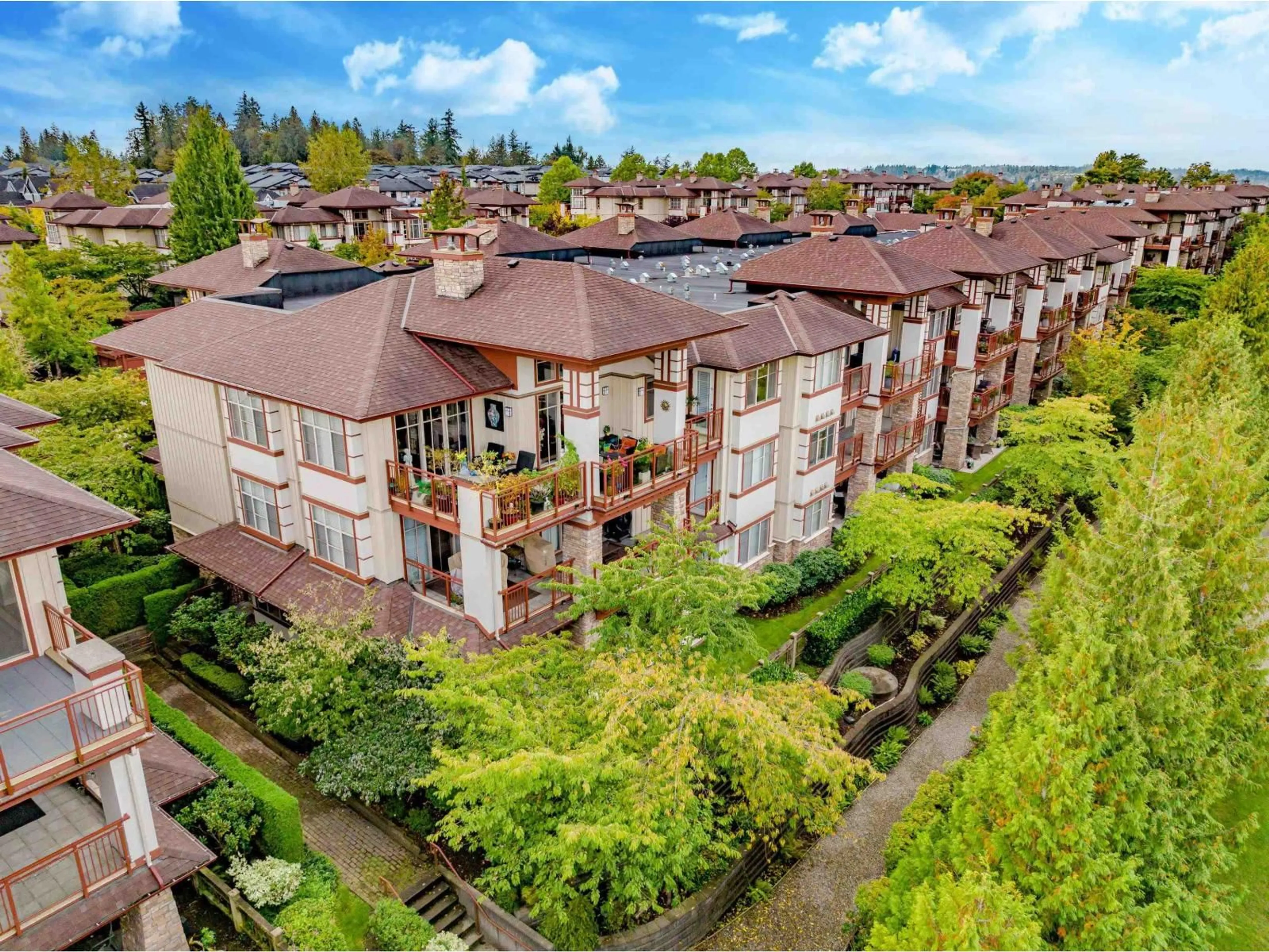 A pic from outside/outdoor area/front of a property/back of a property/a pic from drone, unknown for 306 - 16477 64, Surrey British Columbia V3S6V7