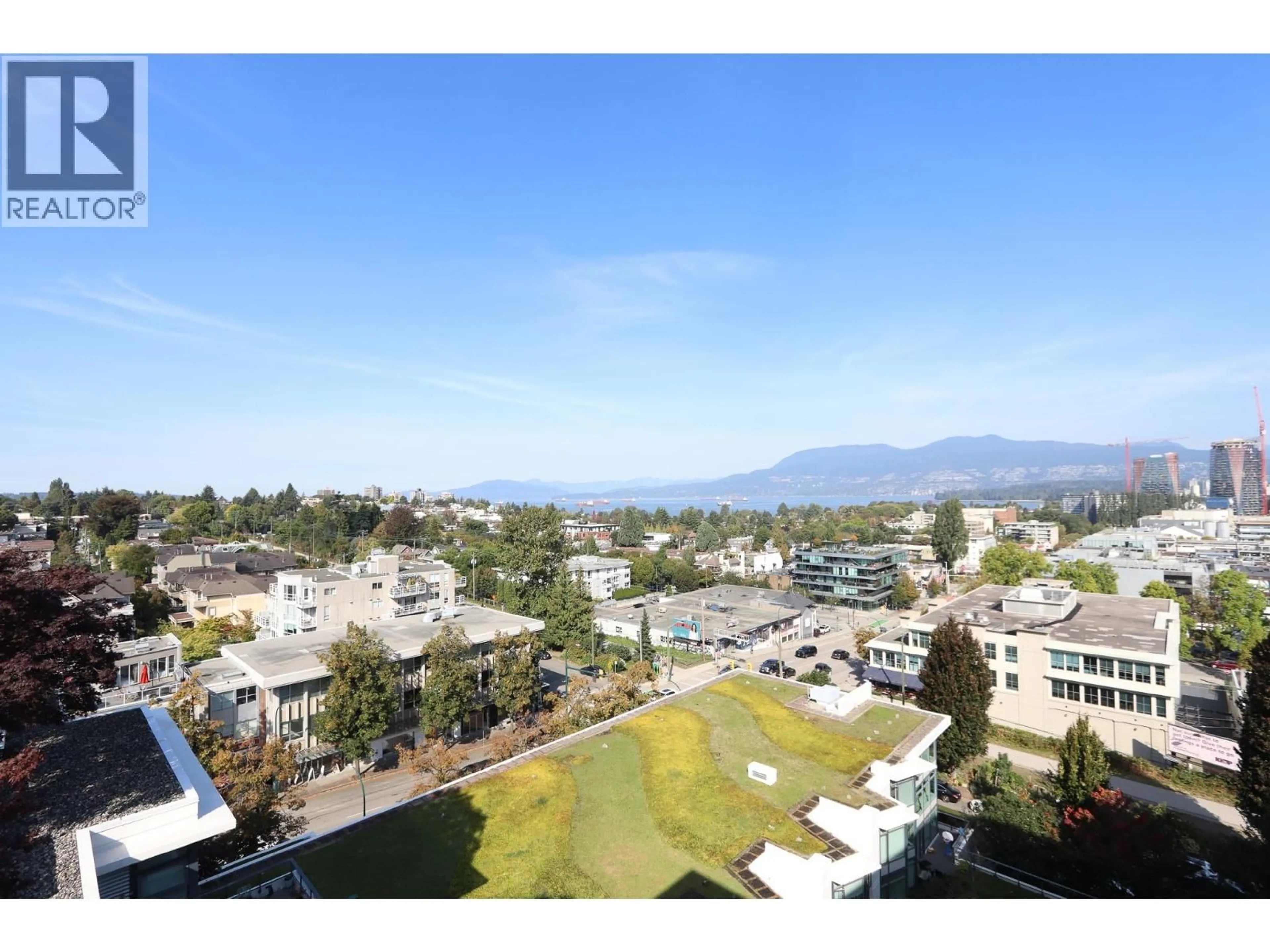 A pic from outside/outdoor area/front of a property/back of a property/a pic from drone, mountain view for 1107 - 1777 7TH AVENUE, Vancouver British Columbia V6J0E5
