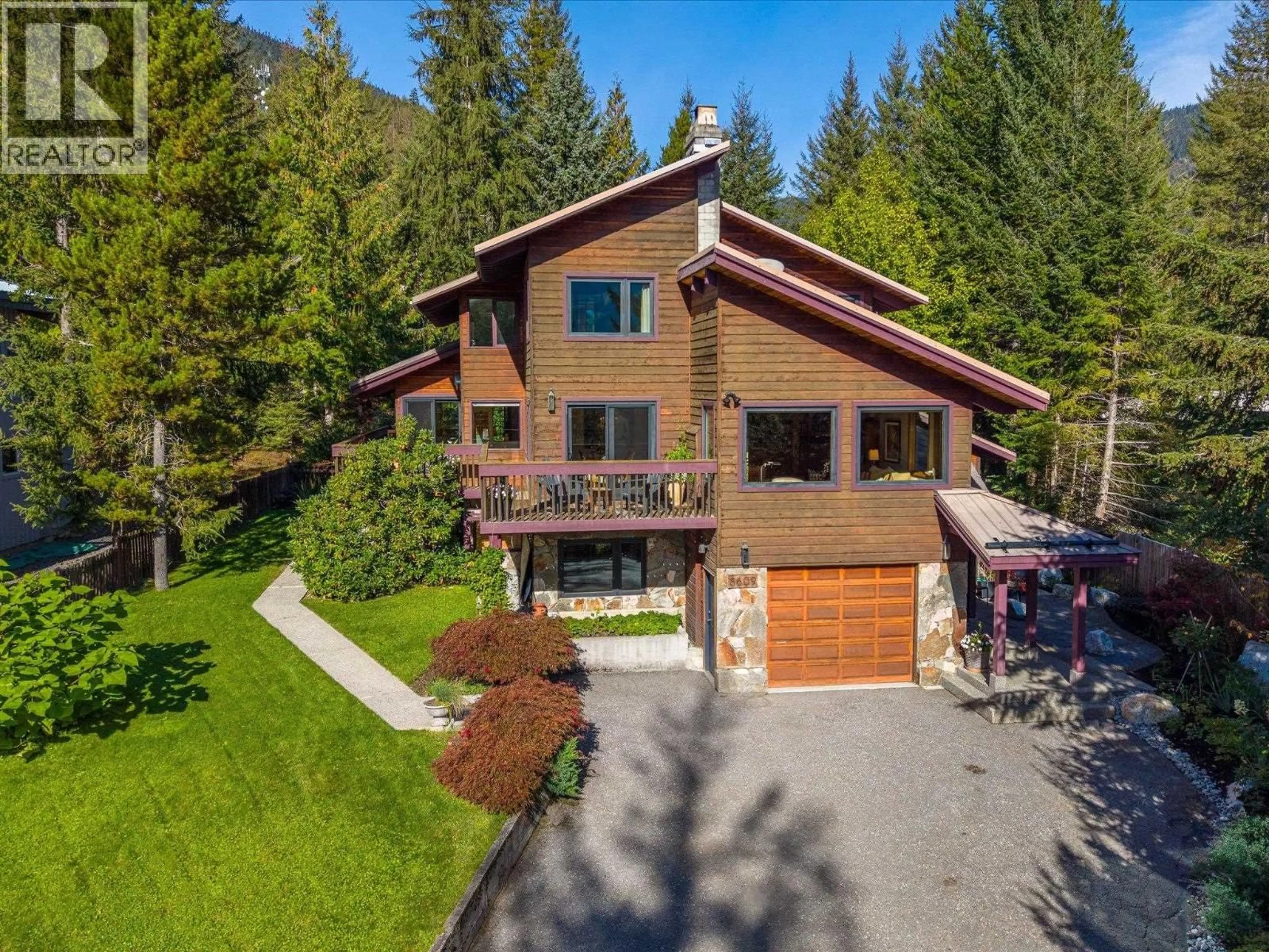 A pic from outside/outdoor area/front of a property/back of a property/a pic from drone, street for 8609 FOREST RIDGE DRIVE, Whistler British Columbia V8E0G1