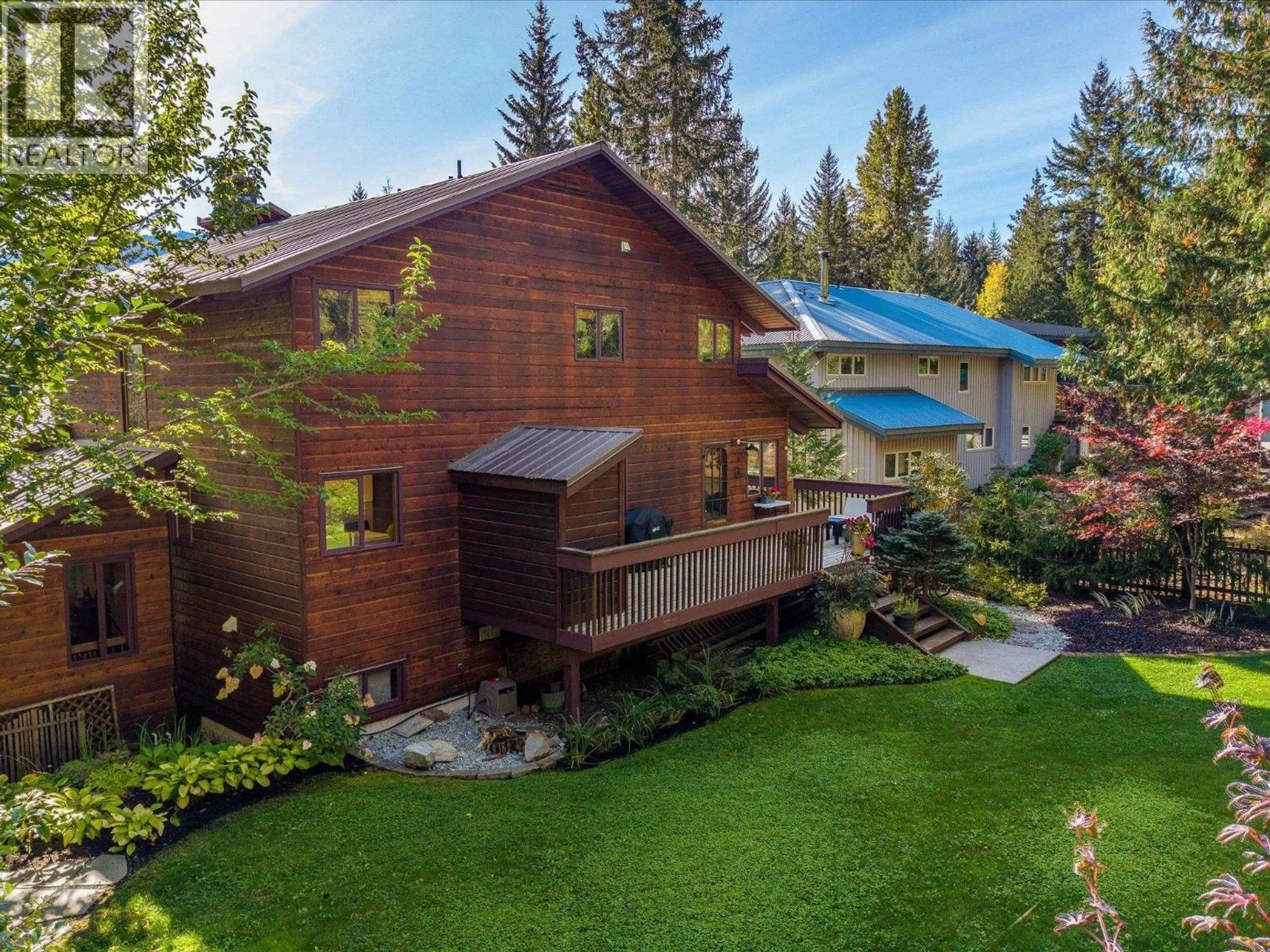A pic from outside/outdoor area/front of a property/back of a property/a pic from drone, mountain view for 8609 FOREST RIDGE DRIVE, Whistler British Columbia V8E0G1