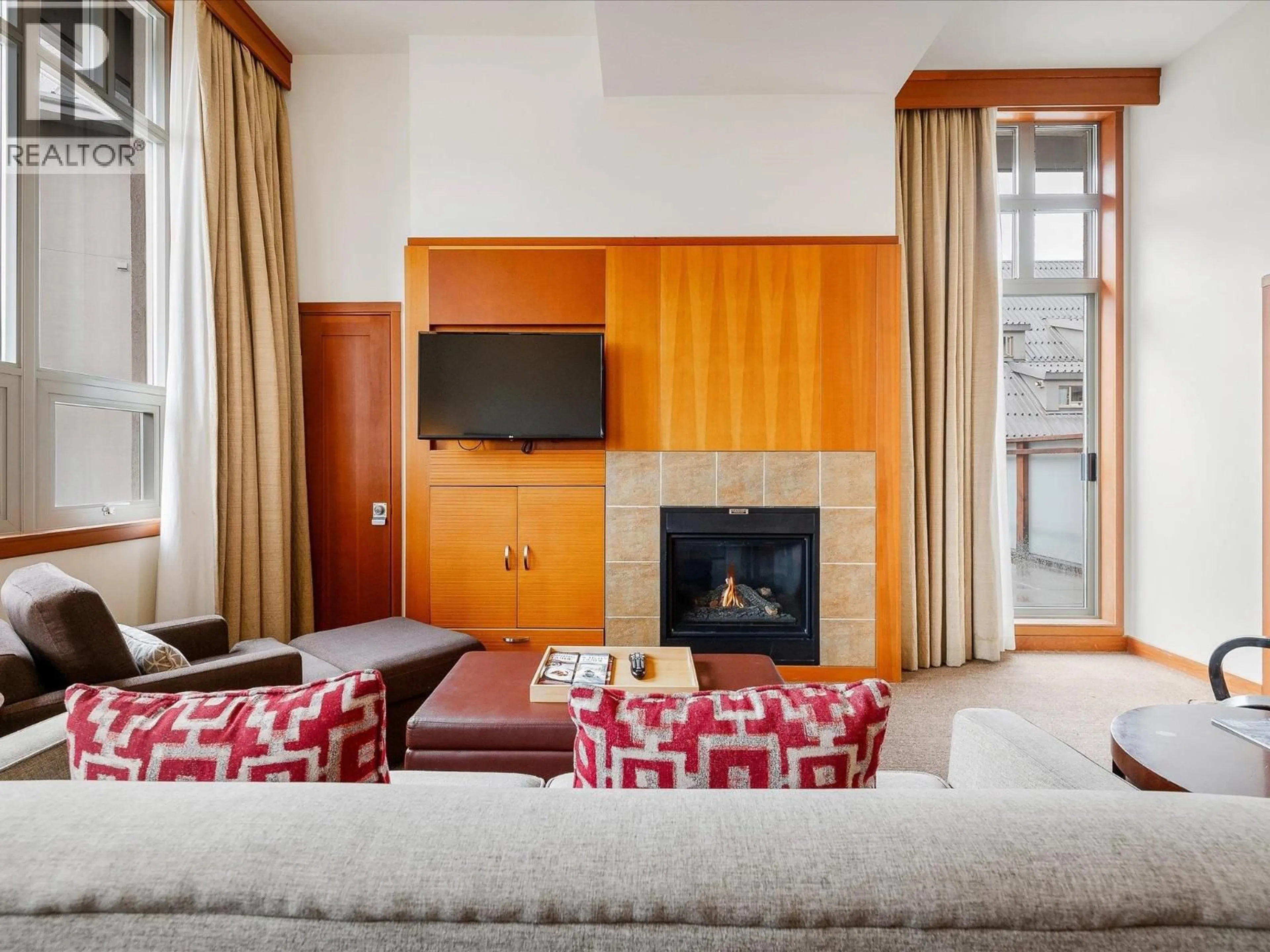 Living room with furniture, unknown for 4407 - 4299 BLACKCOMB WAY, Whistler British Columbia V8E0X3