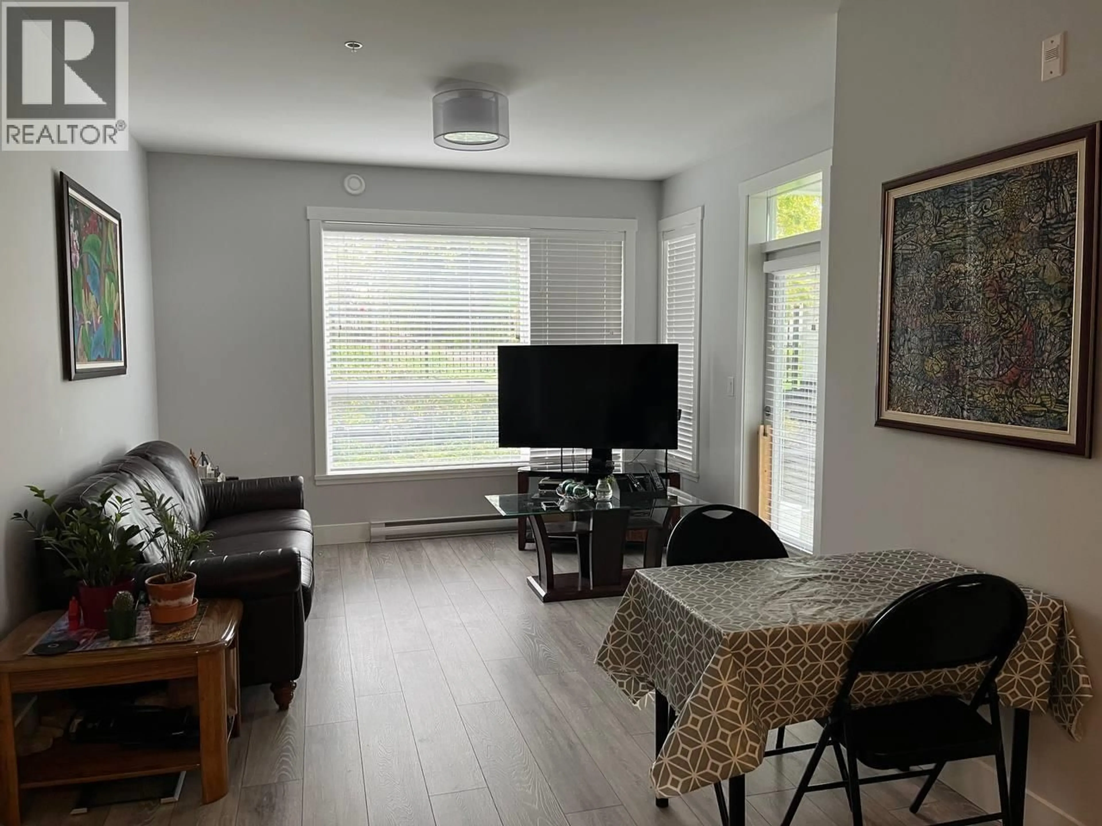 A pic of a room for 107 - 22315 122 AVENUE, Maple Ridge British Columbia V2X4K7