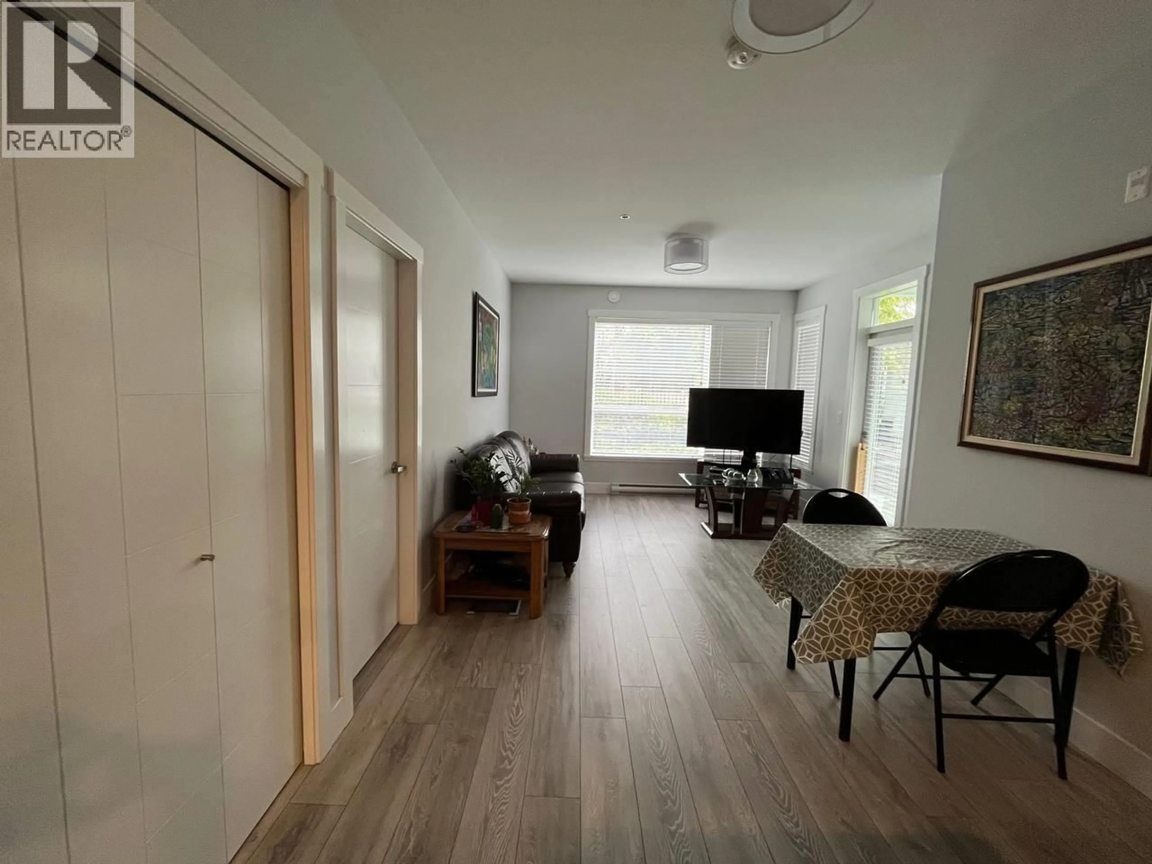 A pic of a room for 107 - 22315 122 AVENUE, Maple Ridge British Columbia V2X4K7