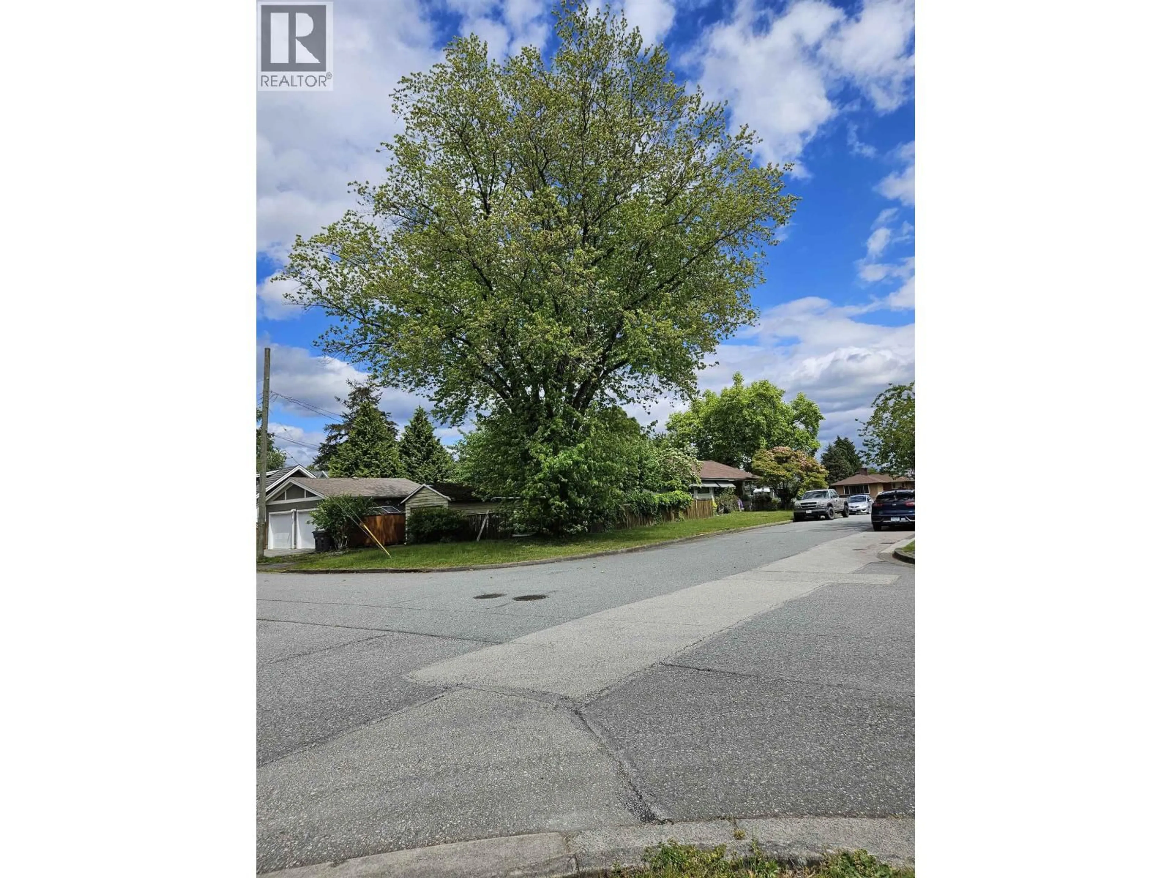Unknown for 3625 24TH AVENUE, Vancouver British Columbia V5R1G9