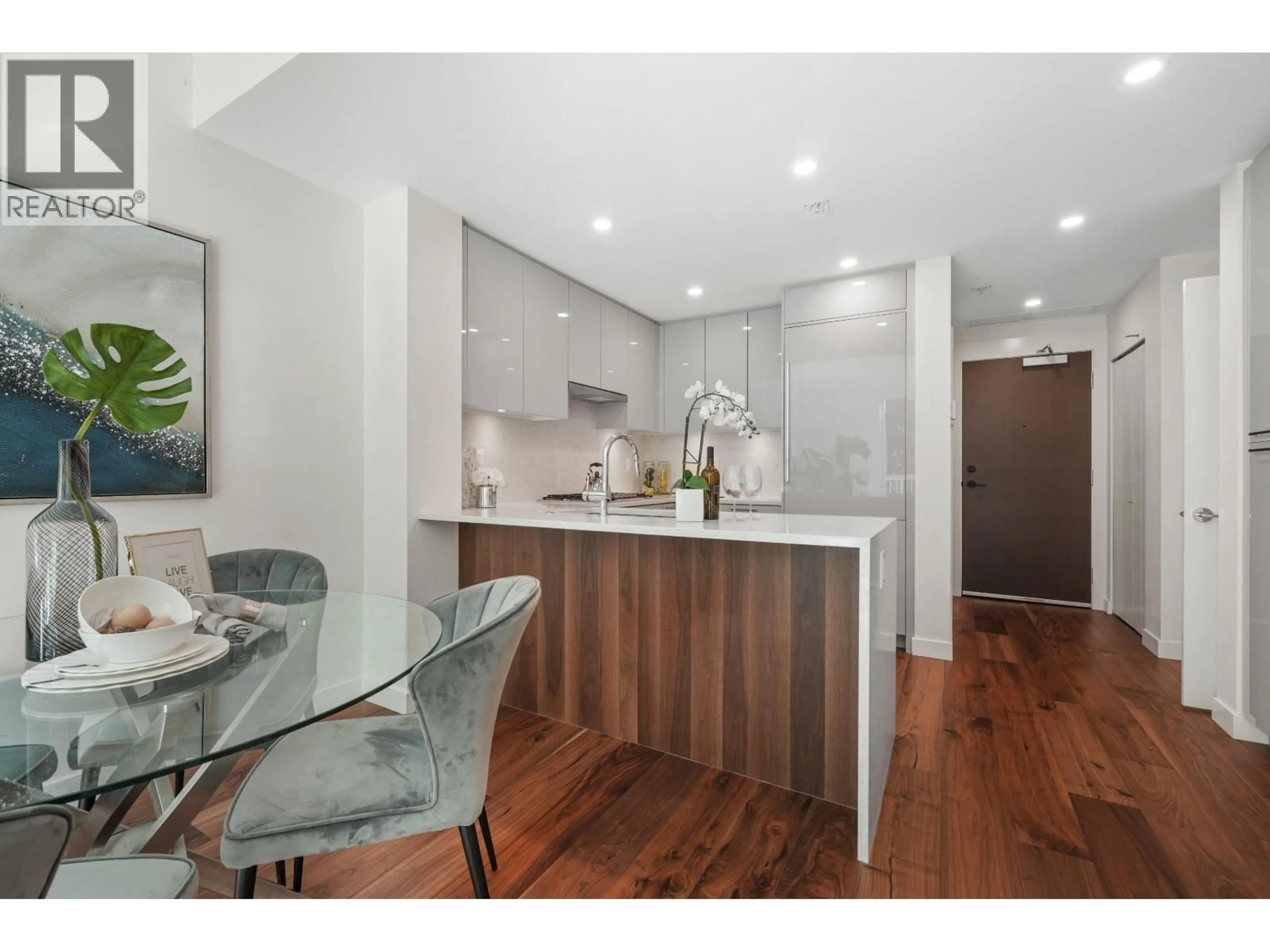 Open concept kitchen, wood/laminate floor for 107 - 5058 CAMBIE STREET, Vancouver British Columbia V5Z2Z5