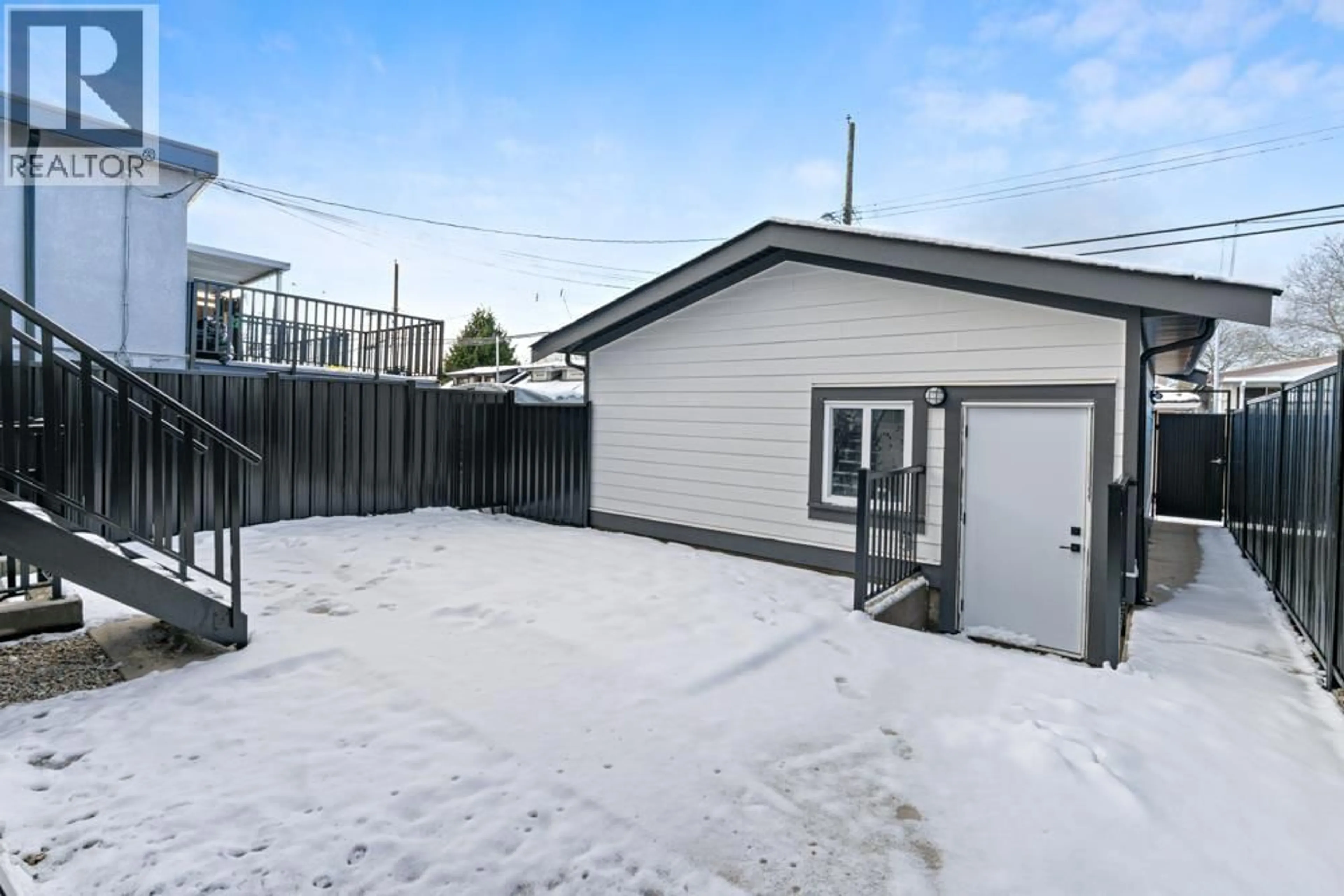 A pic from outside/outdoor area/front of a property/back of a property/a pic from drone, street for 6749 KNIGHT STREET, Vancouver British Columbia V5P2W4
