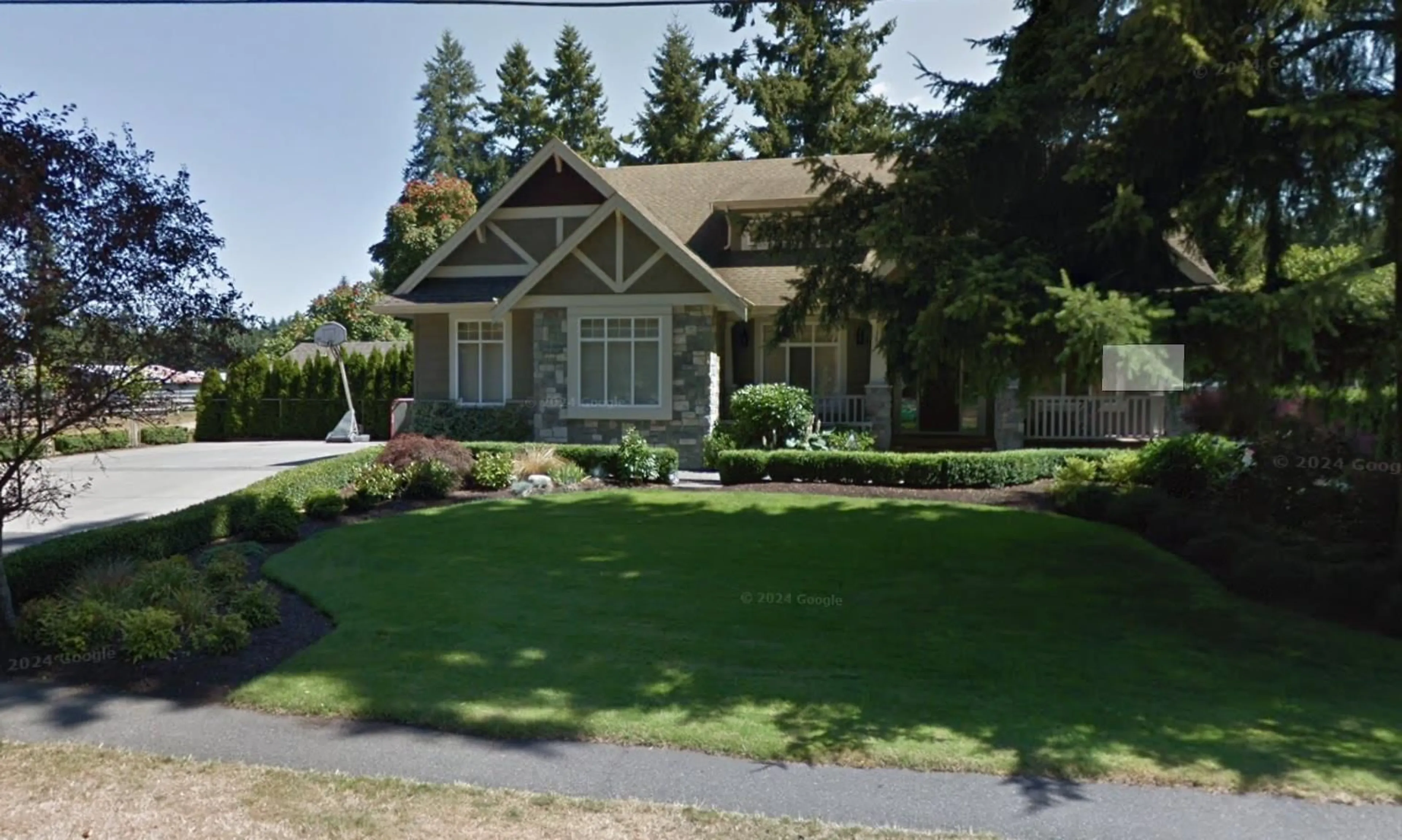 Home with vinyl exterior material, street for 2650 204, Langley British Columbia V2Z2B8
