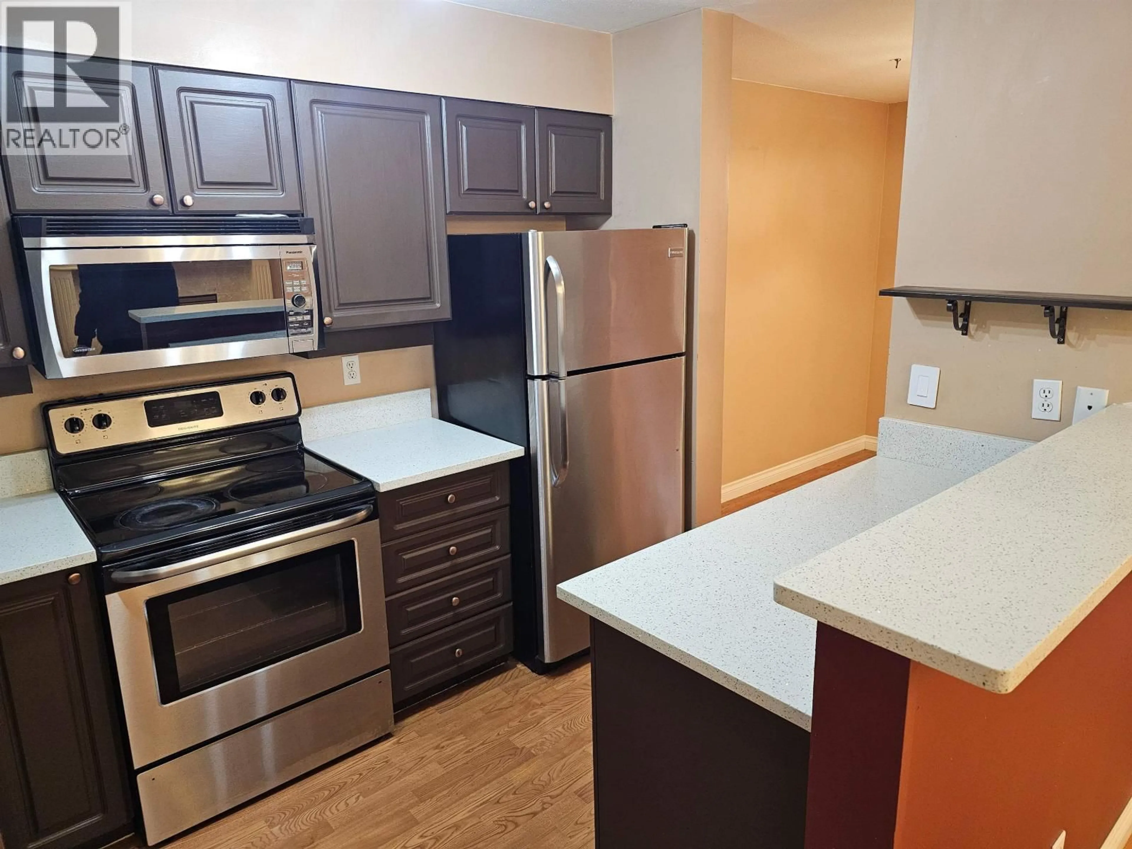 Standard kitchen, unknown for 36 - 21960 RIVER ROAD, Maple Ridge British Columbia V2X2C3