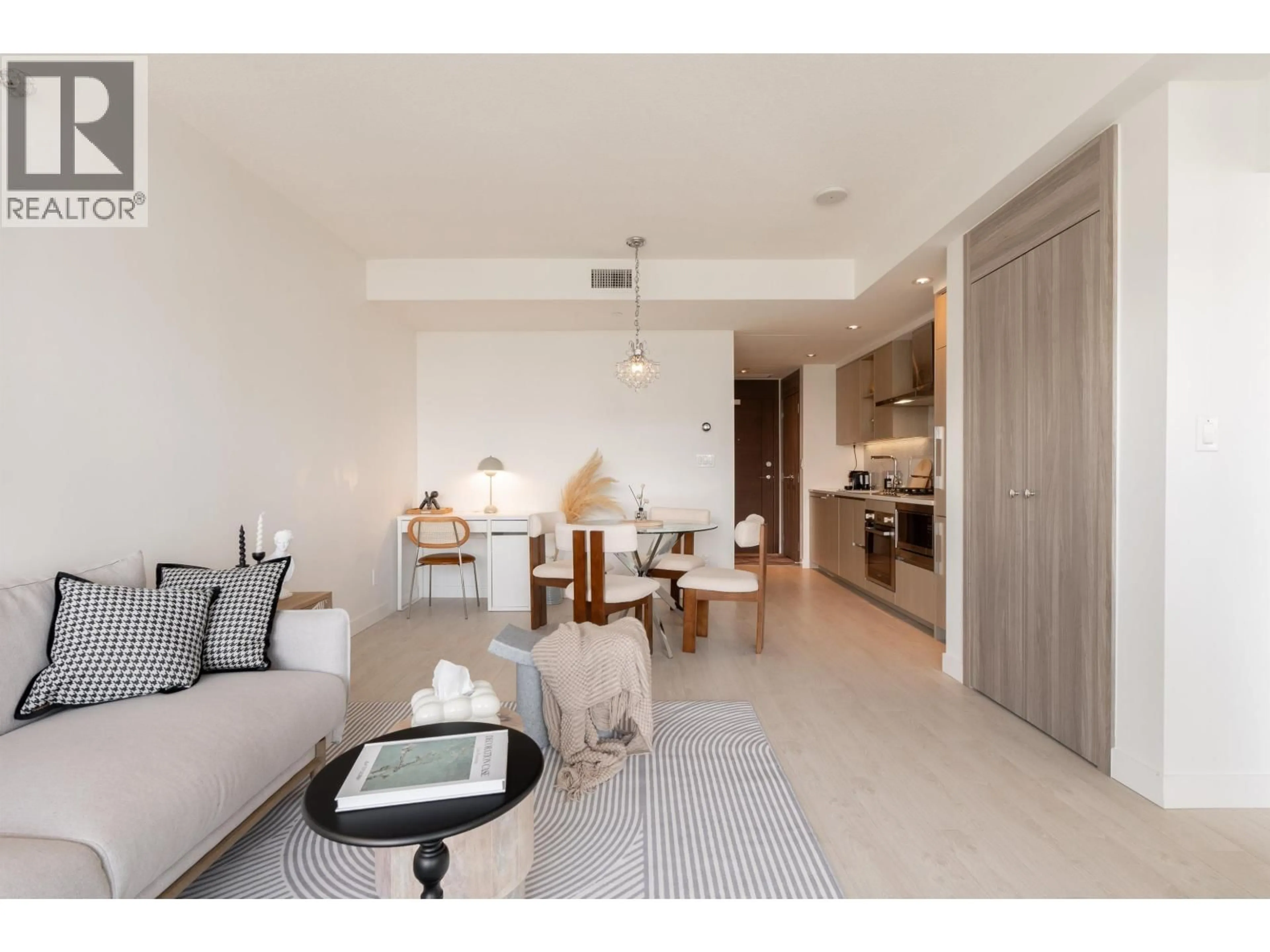 Living room with furniture, unknown for 2203 - 4720 LOUGHEED HIGHWAY, Burnaby British Columbia V5C0M8