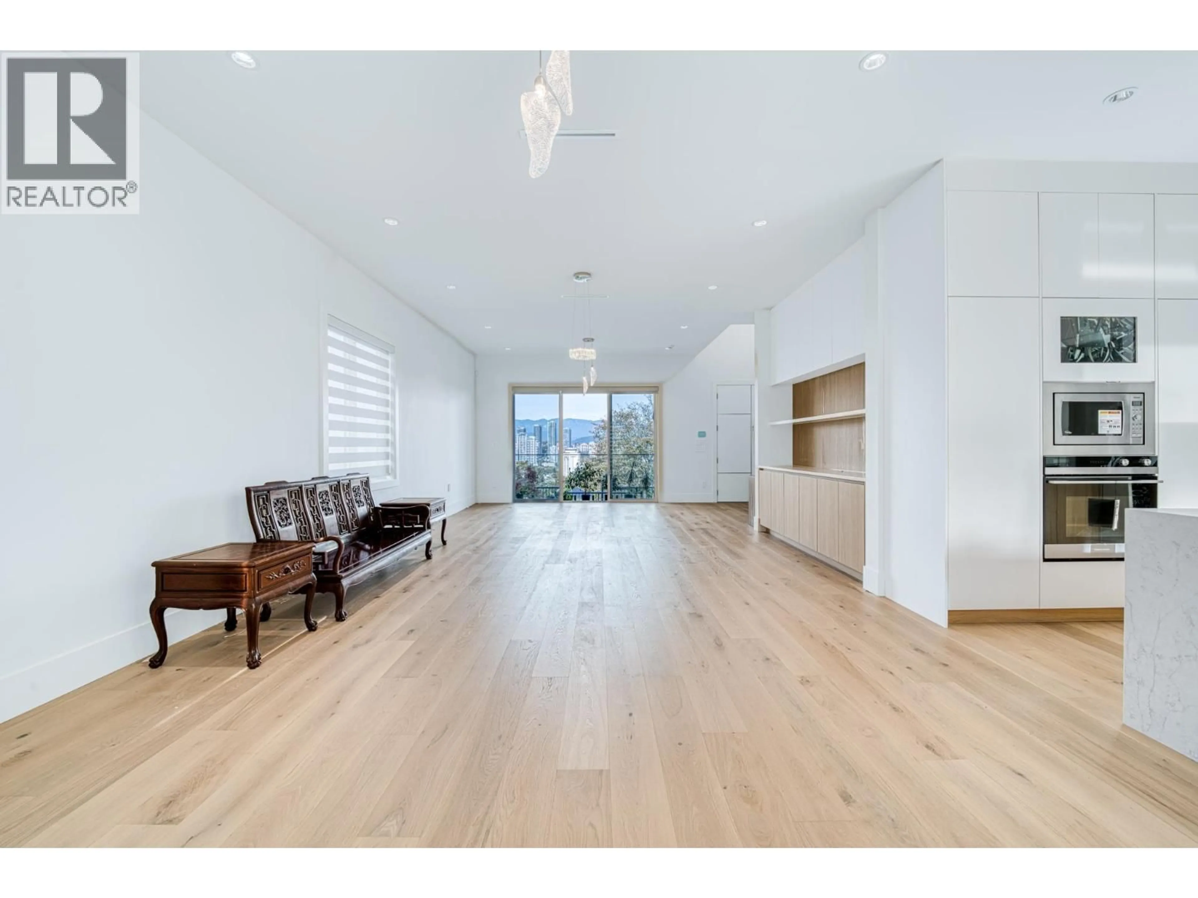 Unknown for 4018 NITHSDALE STREET, Burnaby British Columbia V5G1P6