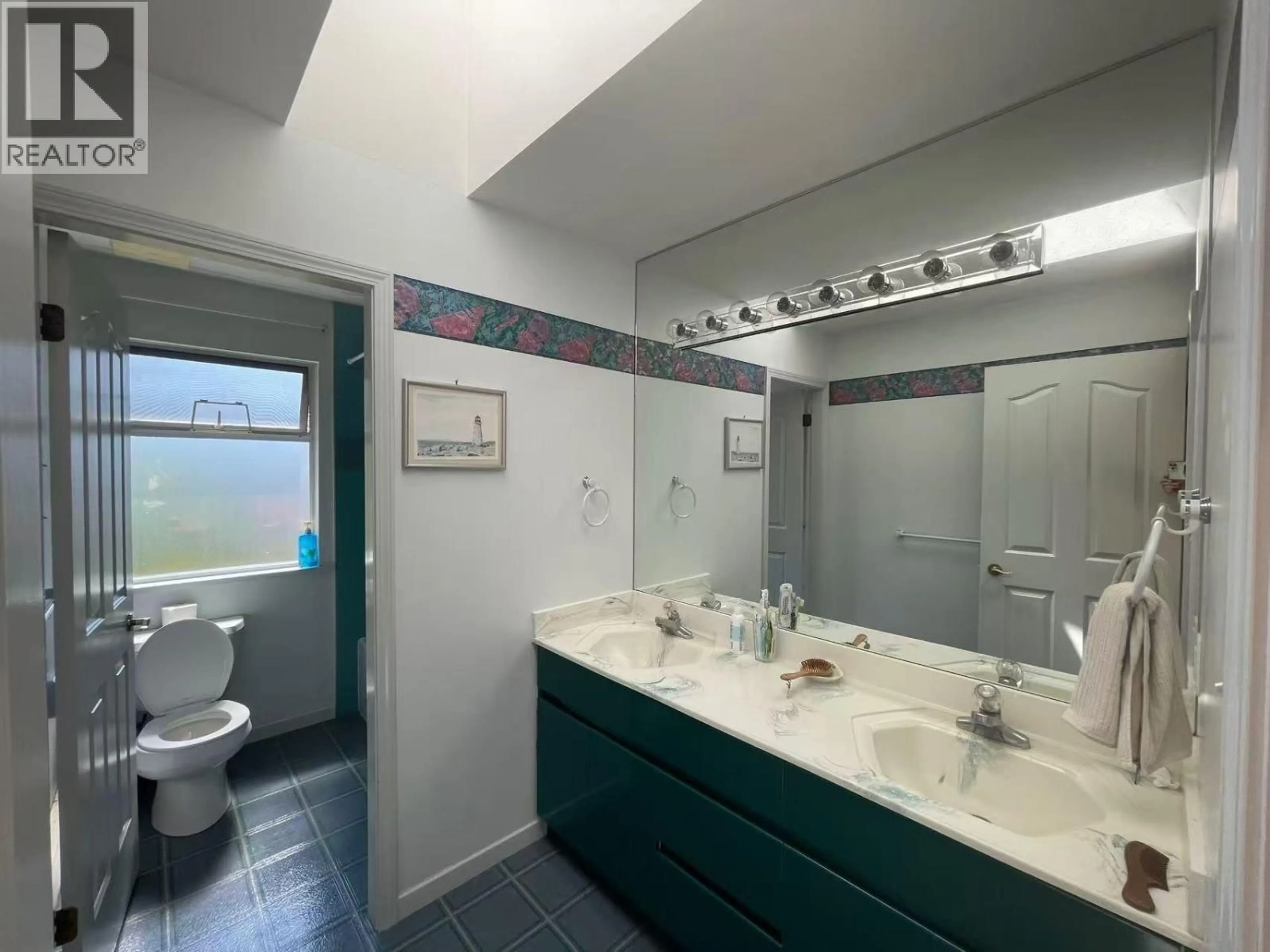 Standard bathroom, ceramic/tile floor for 8771 BAIRDMORE CRESCENT, Richmond British Columbia V7C1M8