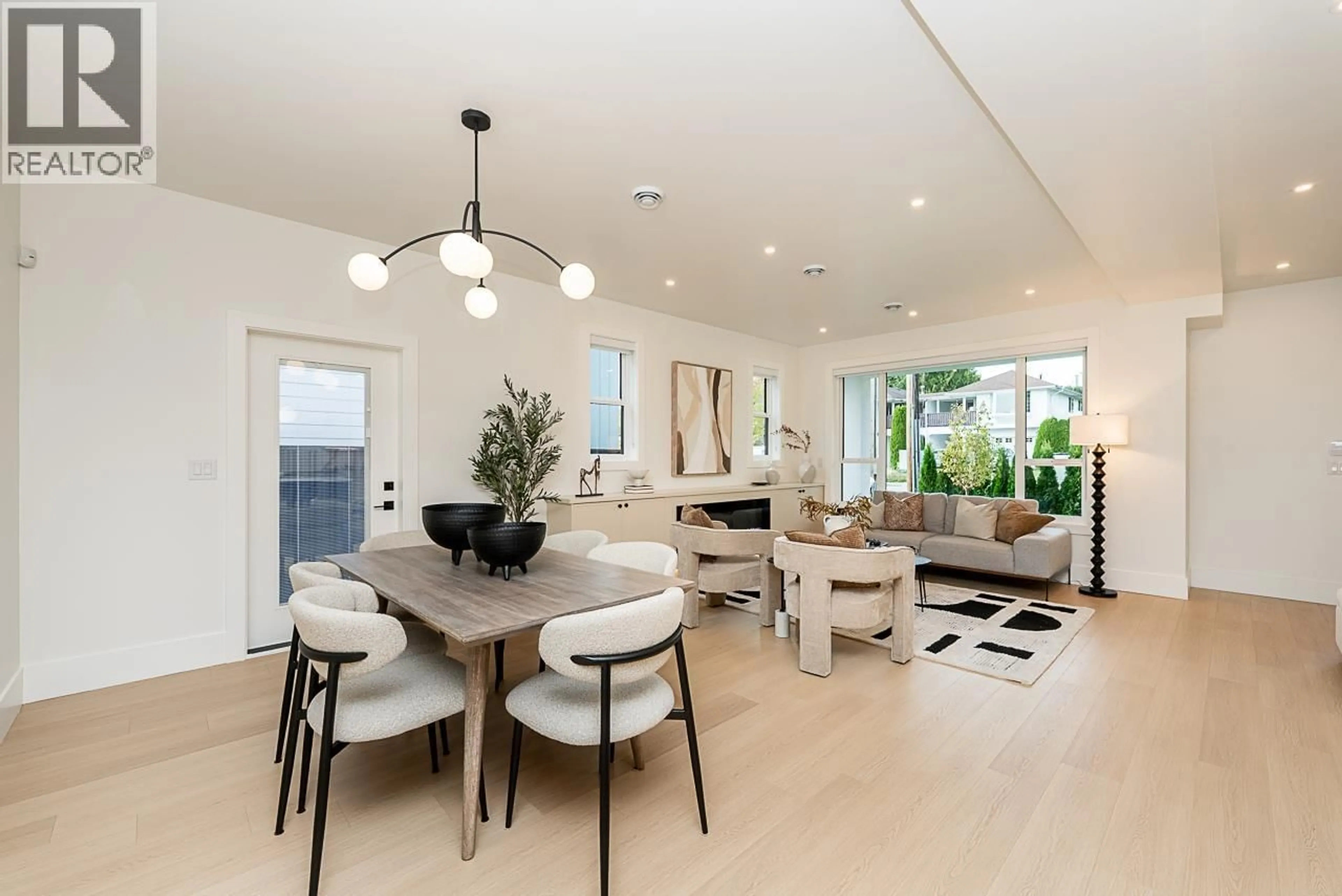 Unknown for A - 646 GIRARD AVENUE, Coquitlam British Columbia V3K1S8