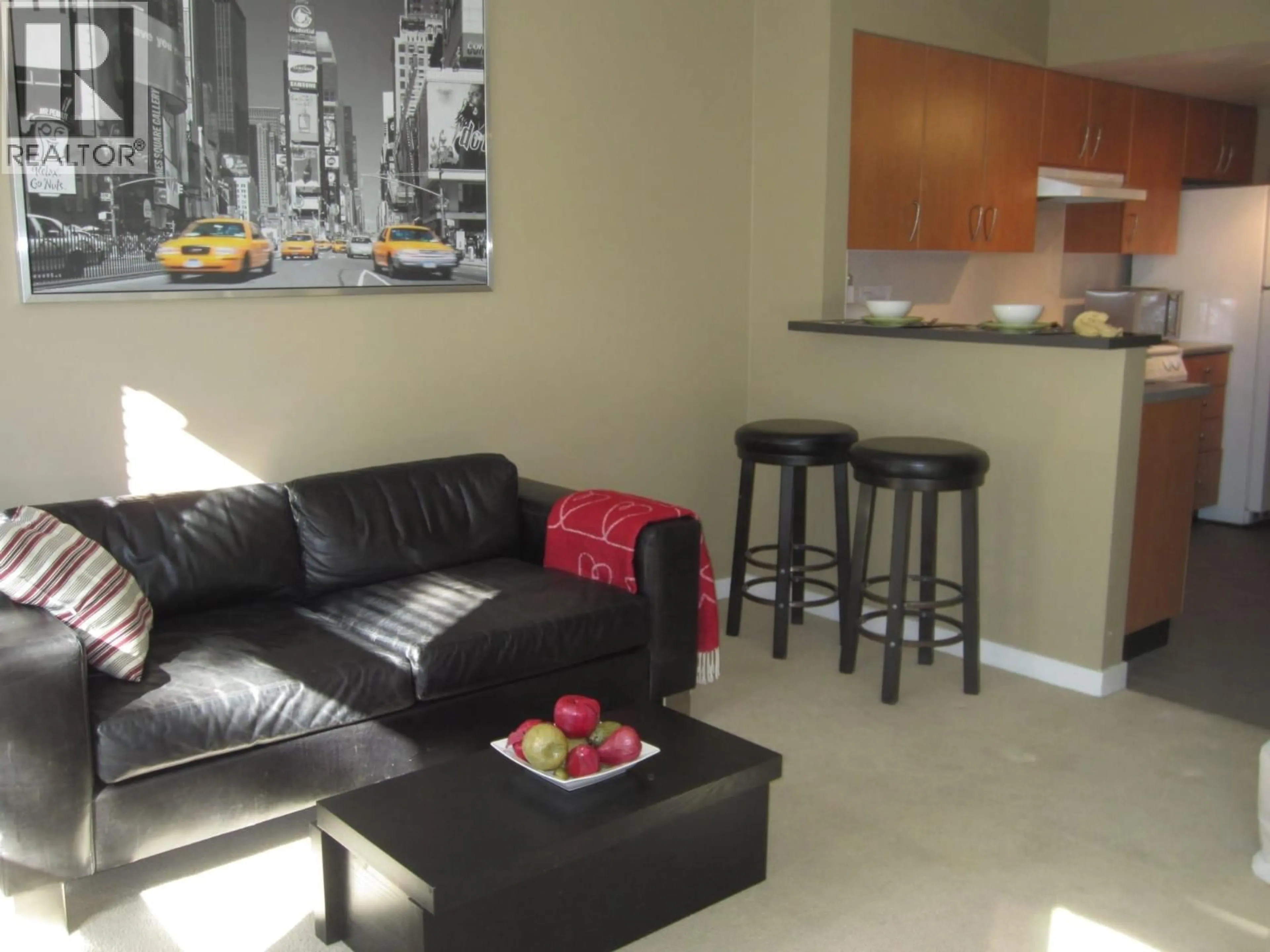 Living room with furniture, unknown for 302 - 1295 RICHARDS STREET, Vancouver British Columbia V6B1B7