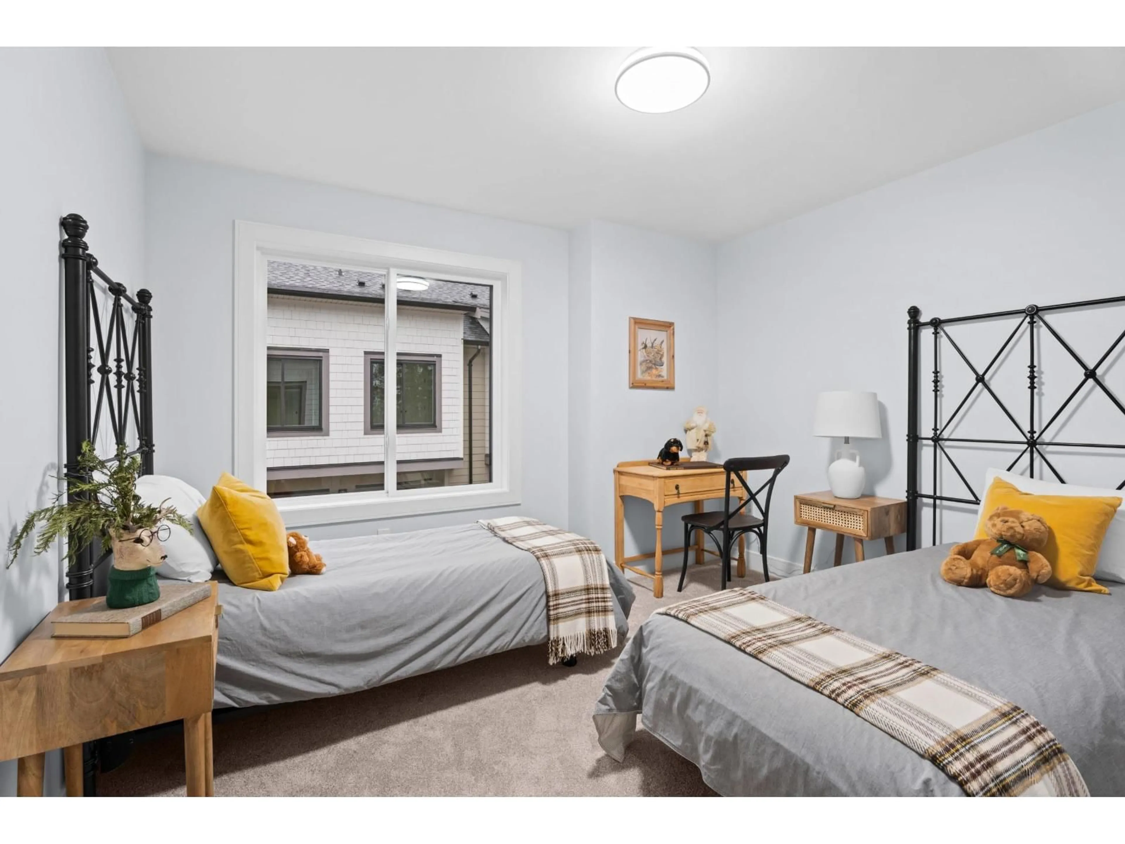 A pic of a room for 14 - 9688 182A, Surrey British Columbia V4N4J8