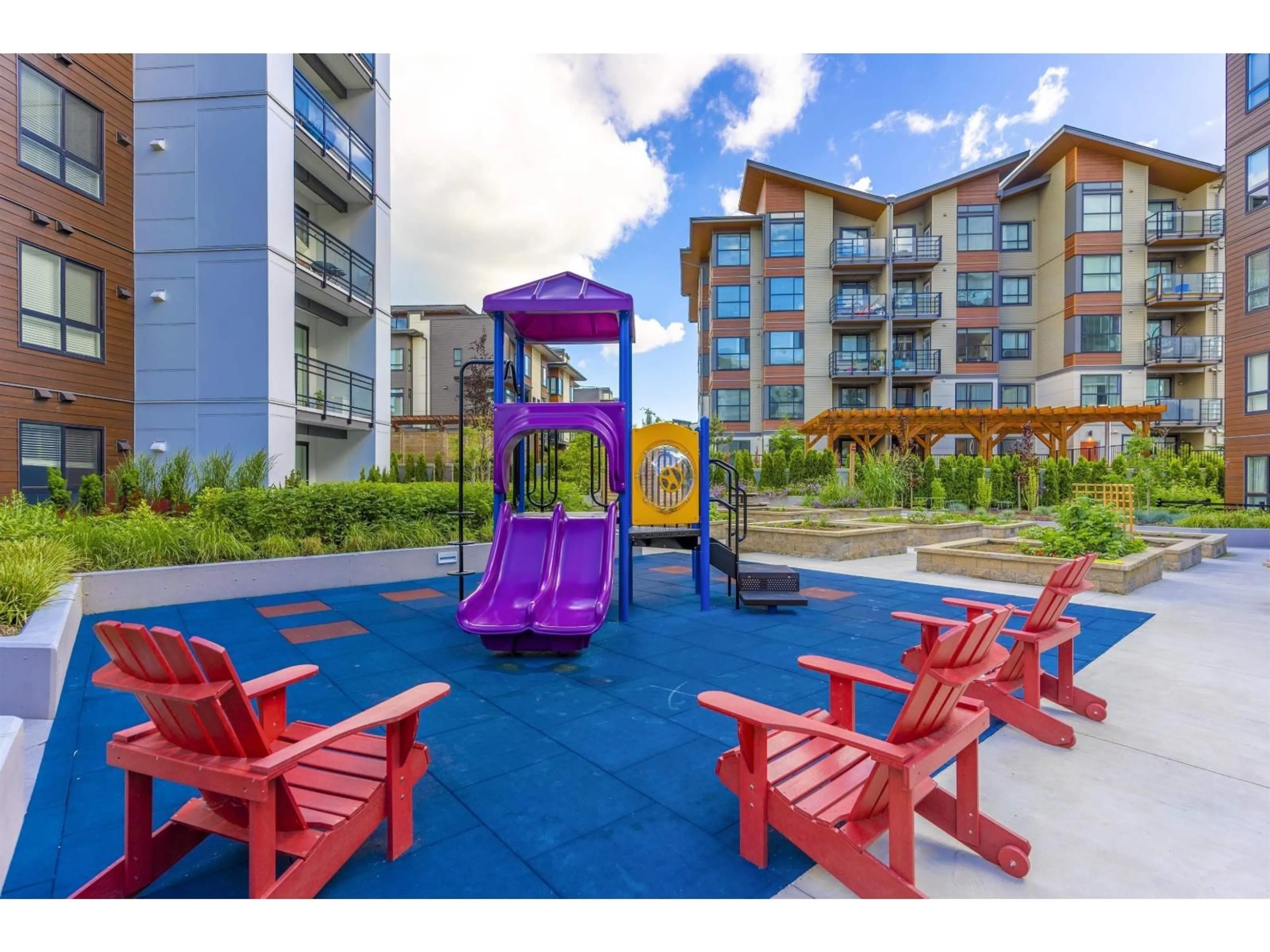 Patio, unknown for B302 - 20838 78B, Langley British Columbia V2Y3M2