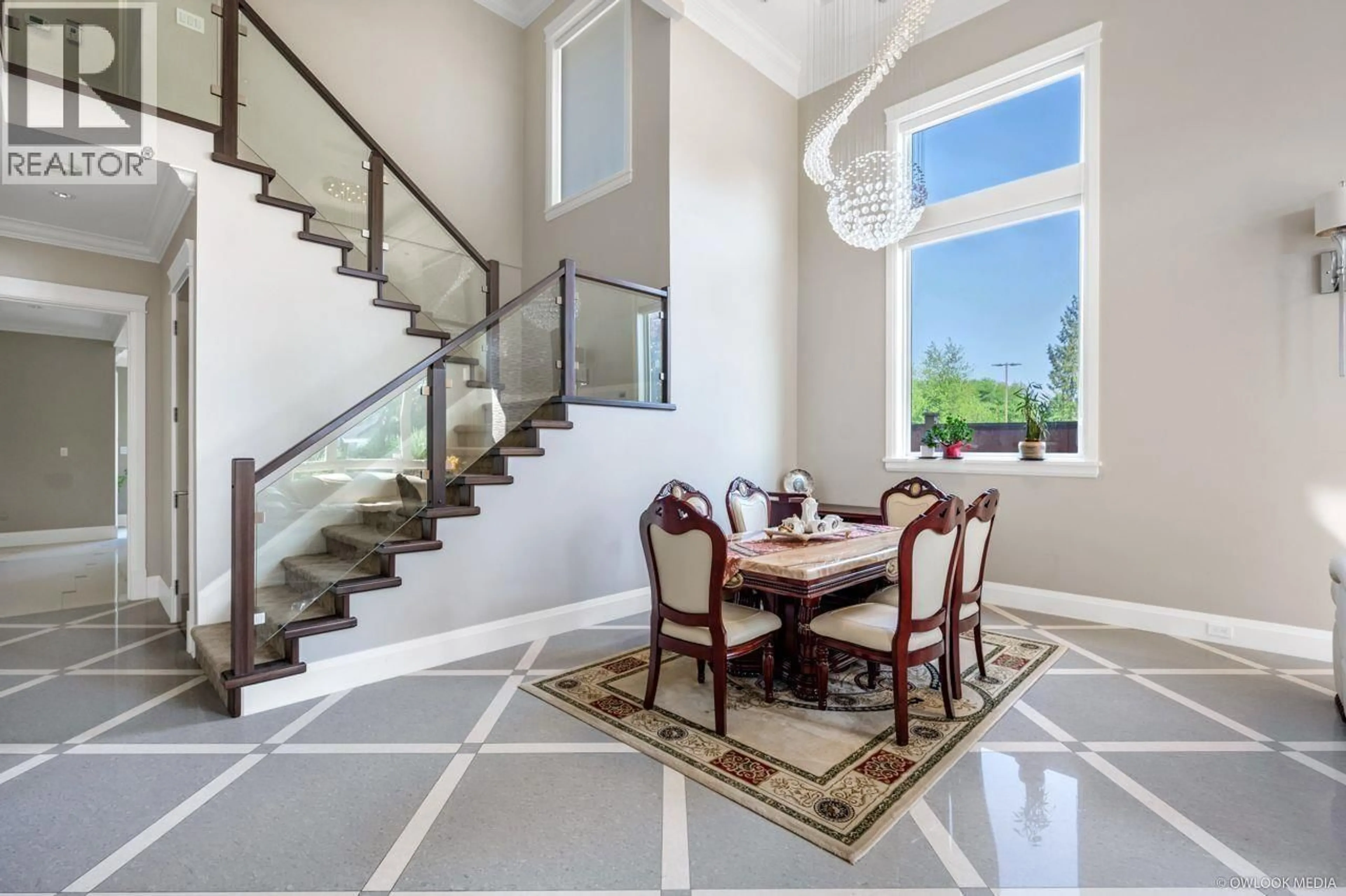 Unknown for 6571 LYNAS LANE, Richmond British Columbia V7C3K8