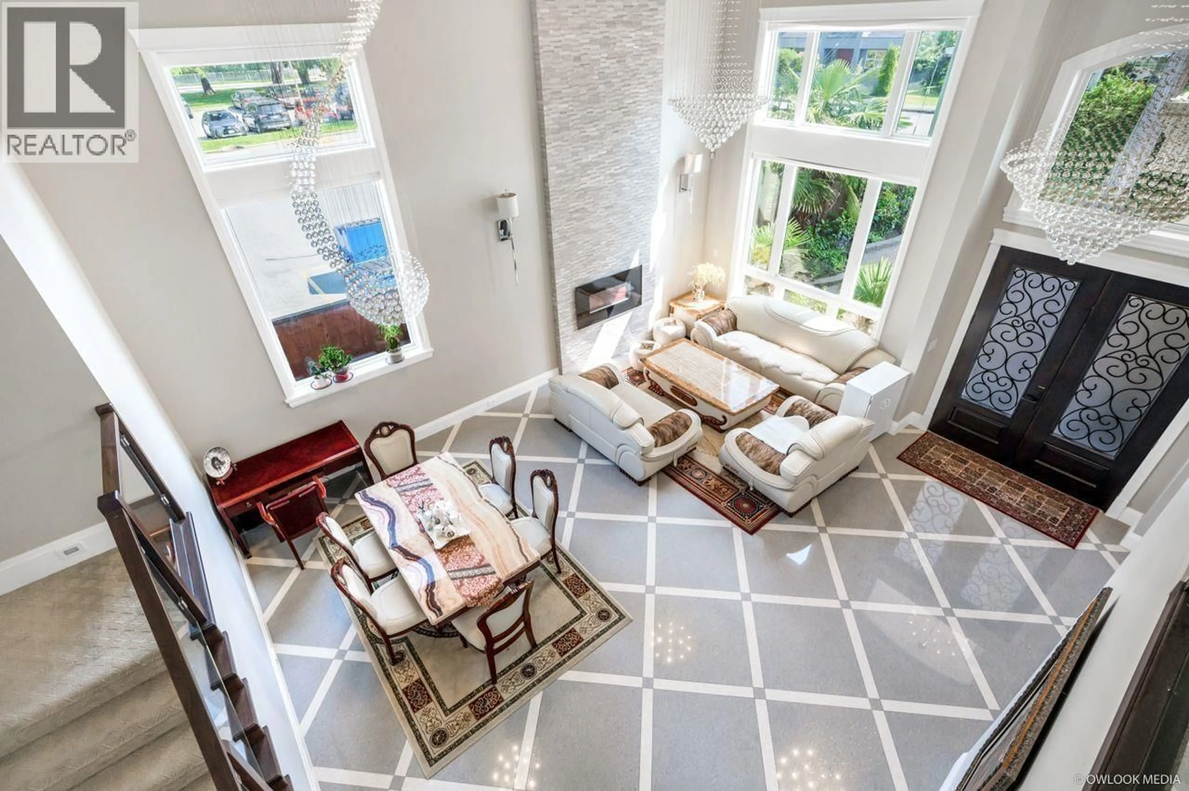 Unknown for 6571 LYNAS LANE, Richmond British Columbia V7C3K8