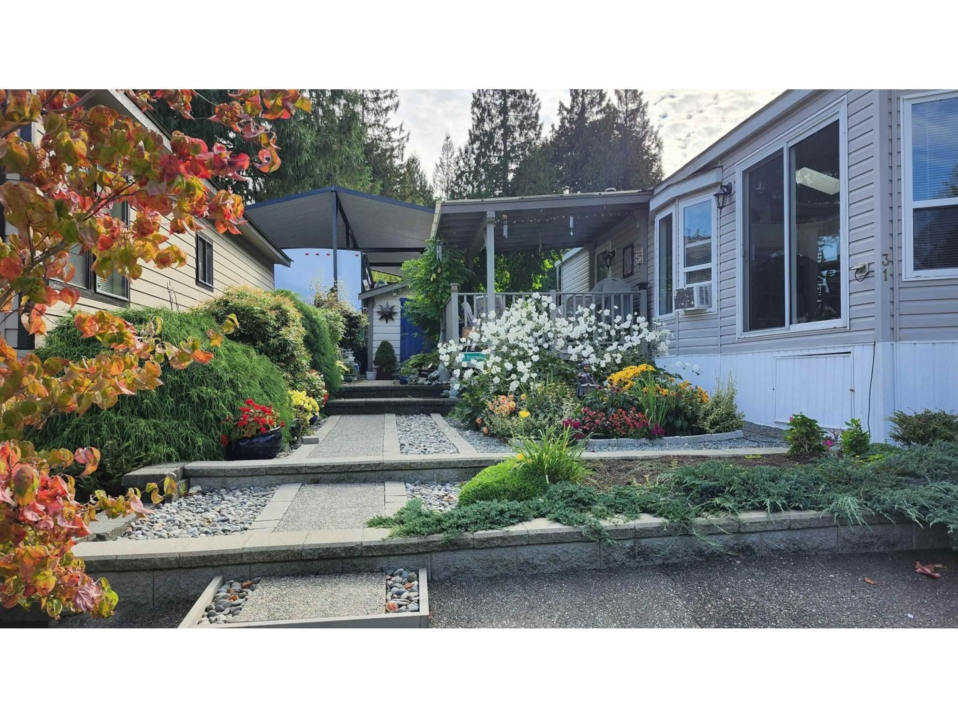 A pic from outside/outdoor area/front of a property/back of a property/a pic from drone, street for 31 - 14600 MORRIS VALLEY, Mission British Columbia V0M1A1