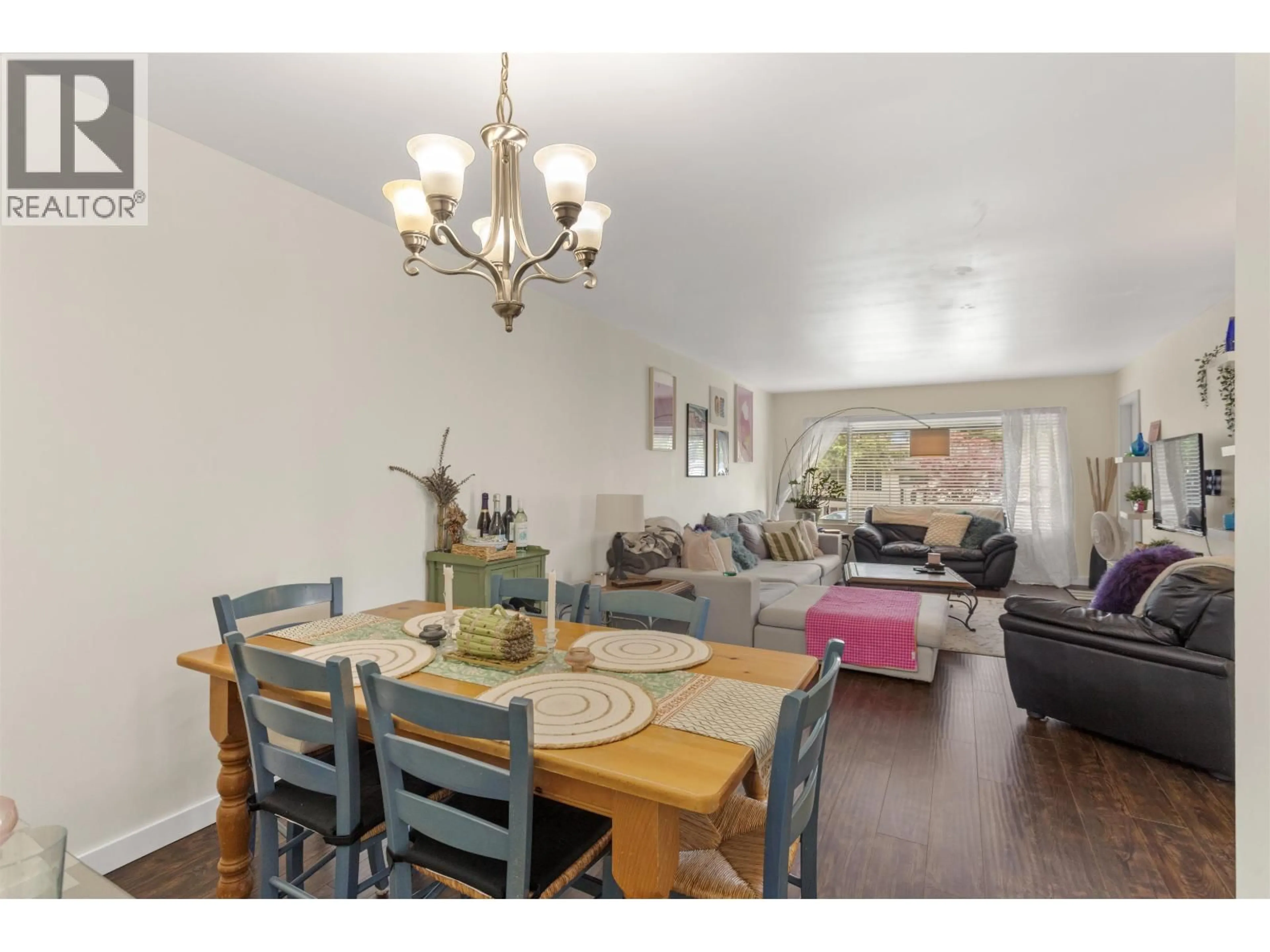 Dining room, wood/laminate floor for 3423 EDINBURGH STREET, Port Coquitlam British Columbia V3B4K4
