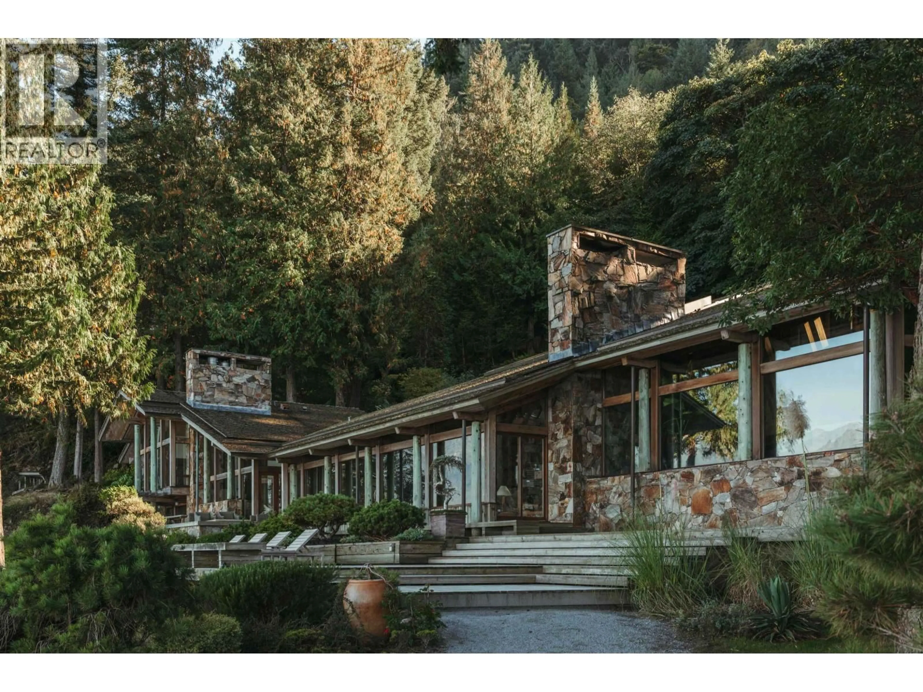 Unknown for 370-374 SMUGGLERS COVE ROAD, Bowen Island British Columbia V0N1G1