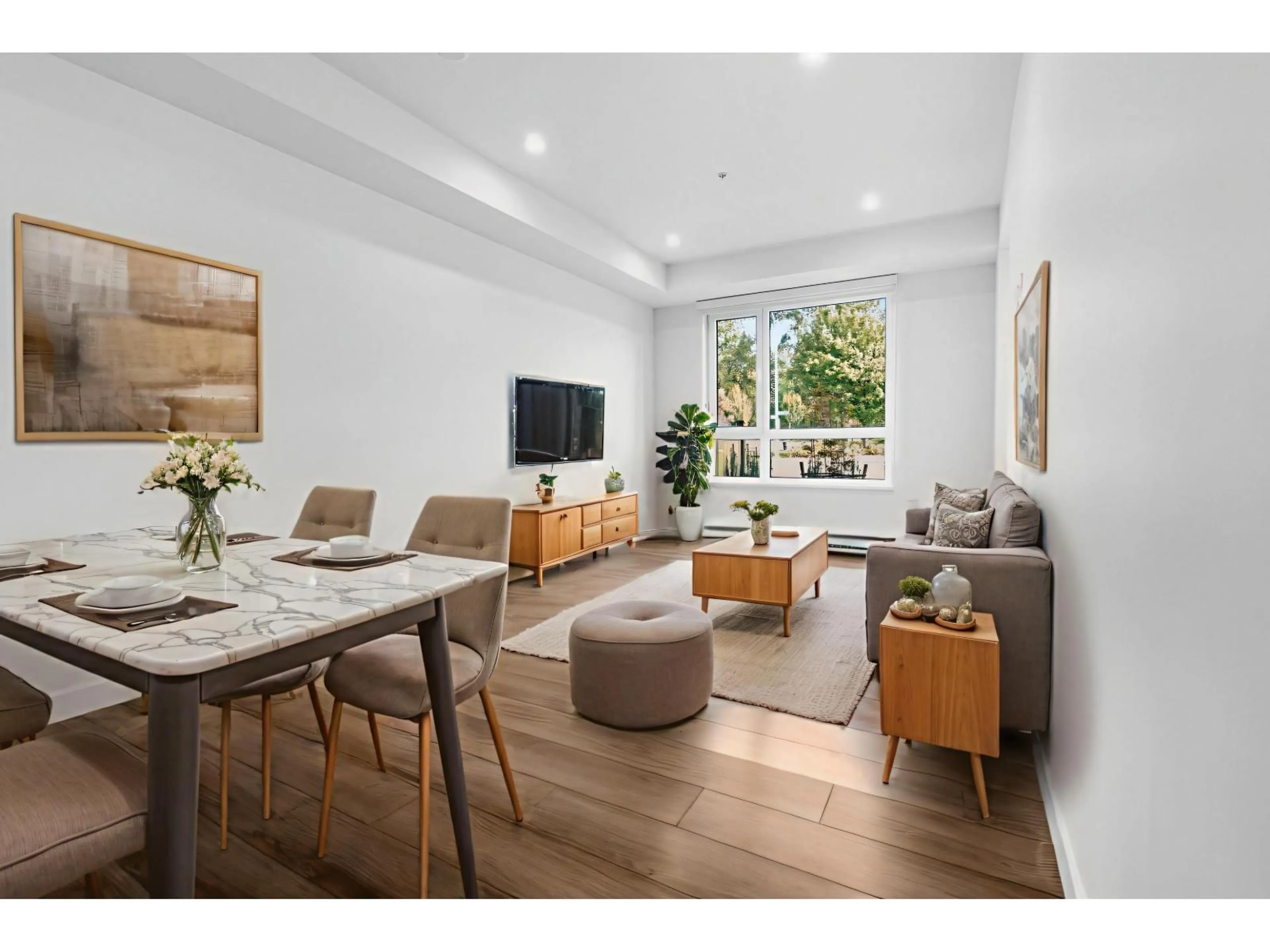 Living room with furniture, wood/laminate floor for 115 - 13788 76, Surrey British Columbia V3W3V9