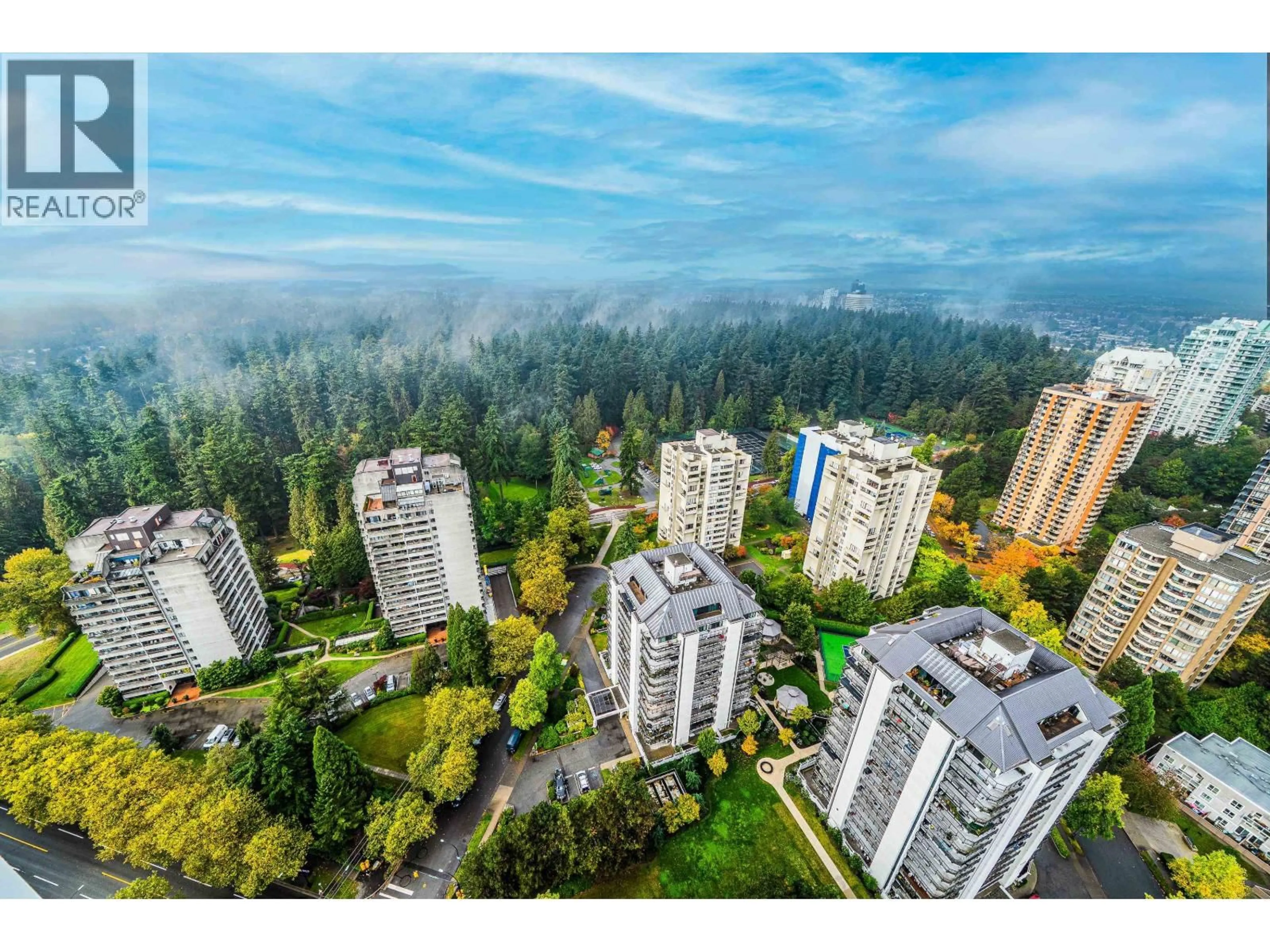 A pic from outside/outdoor area/front of a property/back of a property/a pic from drone, city buildings view from balcony for 3506 - 6468 WILLINGDON AVENUE, Burnaby British Columbia V5H0L3
