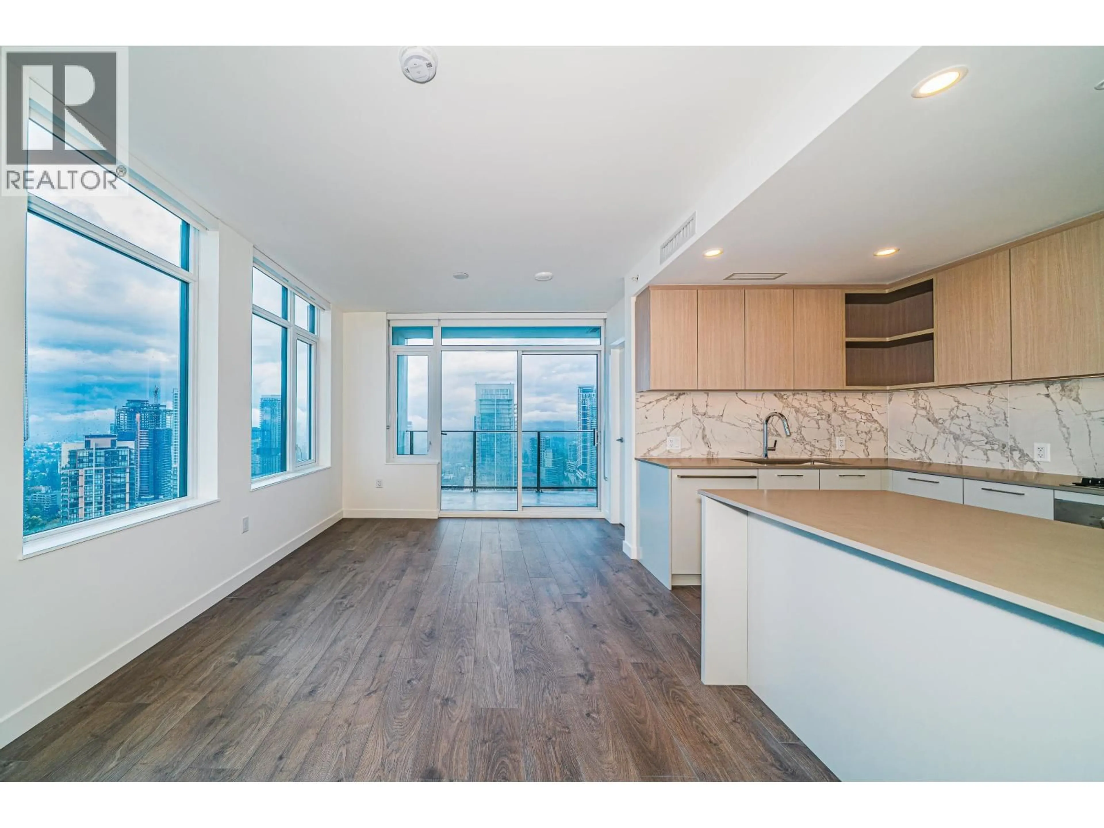 Open concept kitchen, unknown for 3506 - 6468 WILLINGDON AVENUE, Burnaby British Columbia V5H0L3