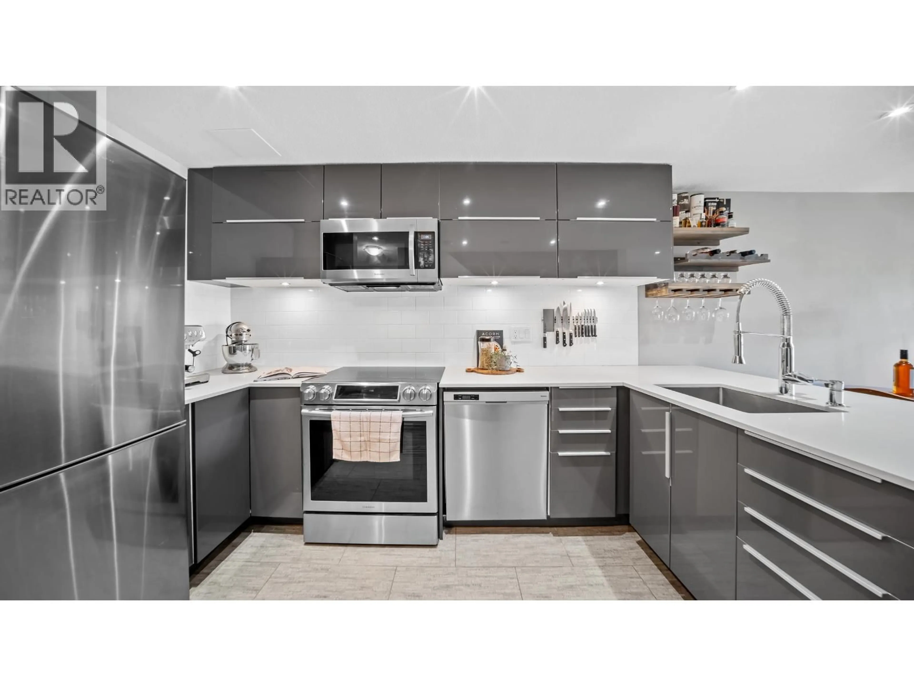 Unknown for 17 - 1345 4TH AVENUE, Vancouver British Columbia V6H3Y8