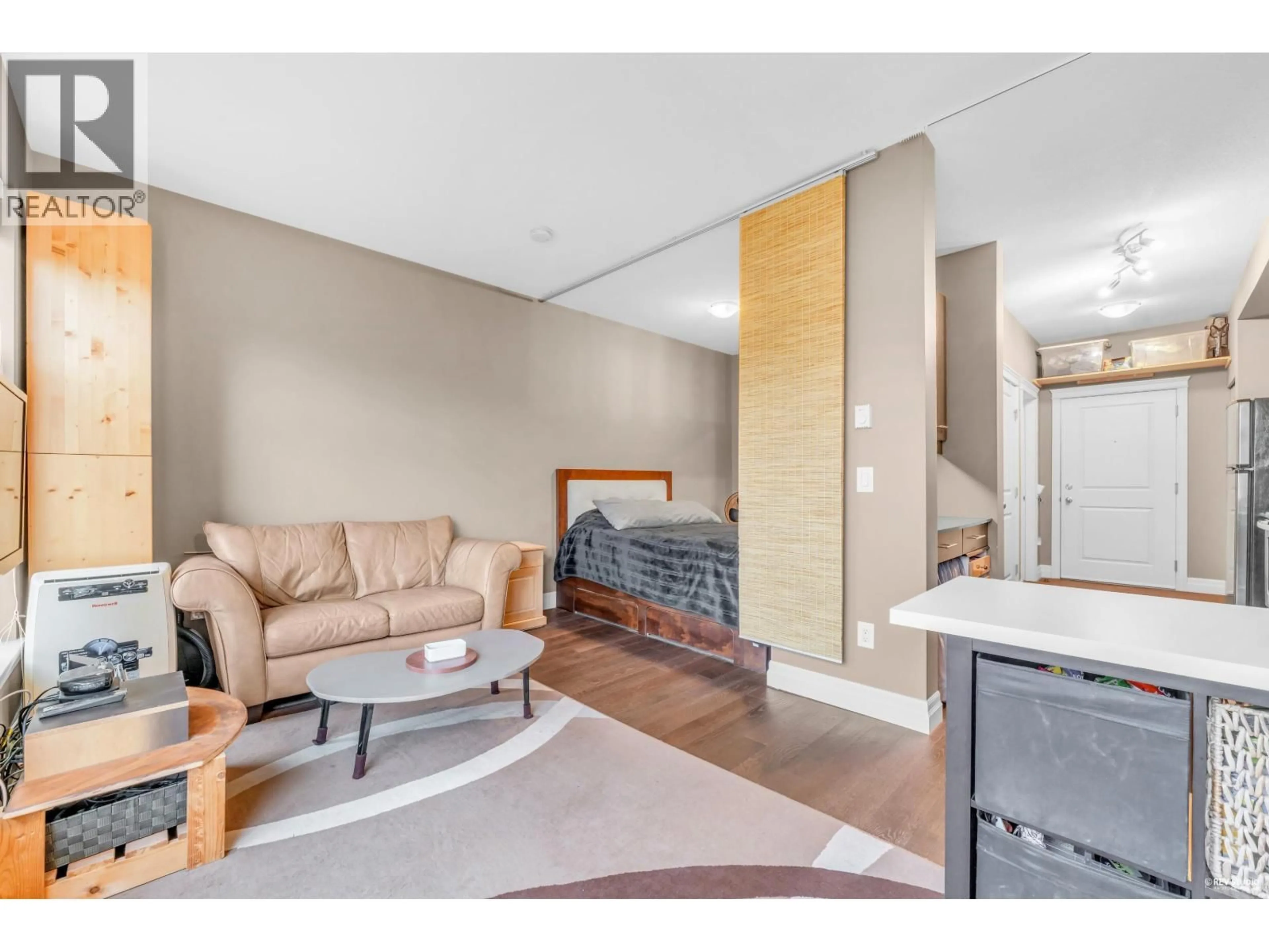 Living room with furniture, unknown for 404 - 2343 ATKINS AVENUE, Port Coquitlam British Columbia V3C1Y7