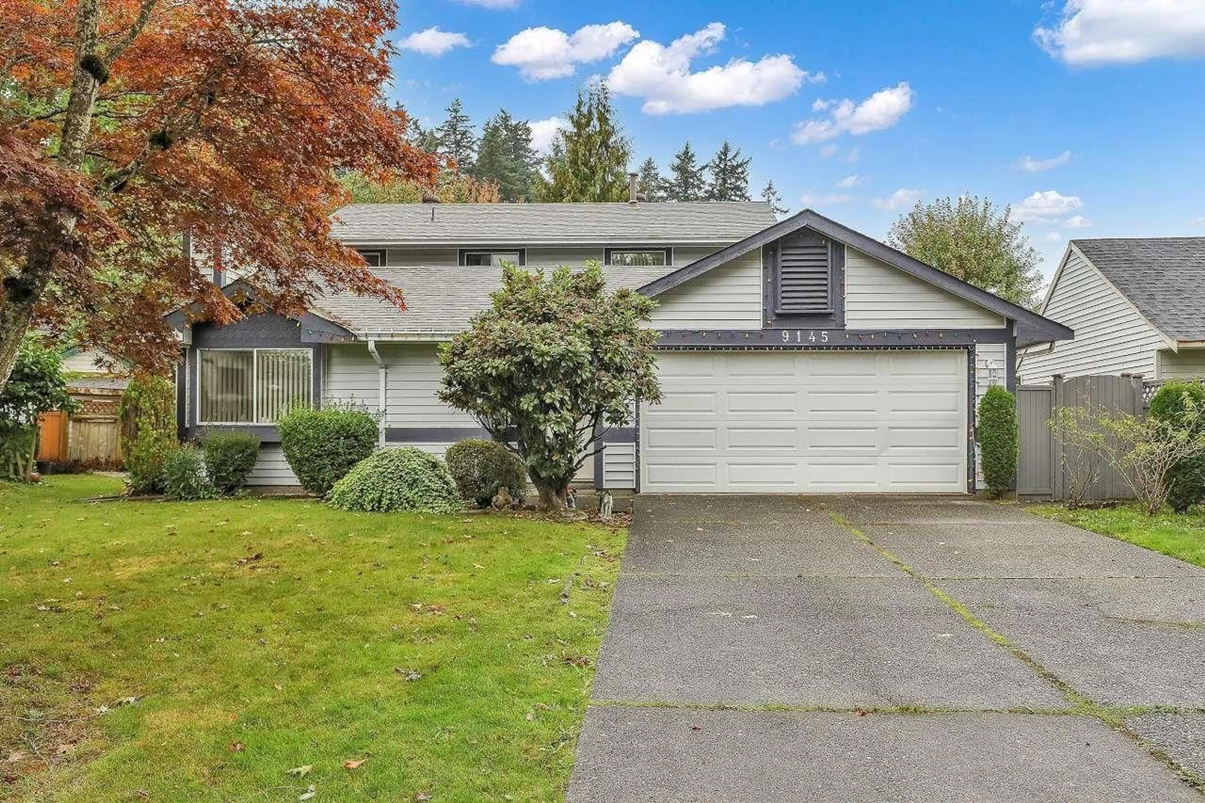 Home with vinyl exterior material, street for 9145 122B, Surrey British Columbia V3V7M6