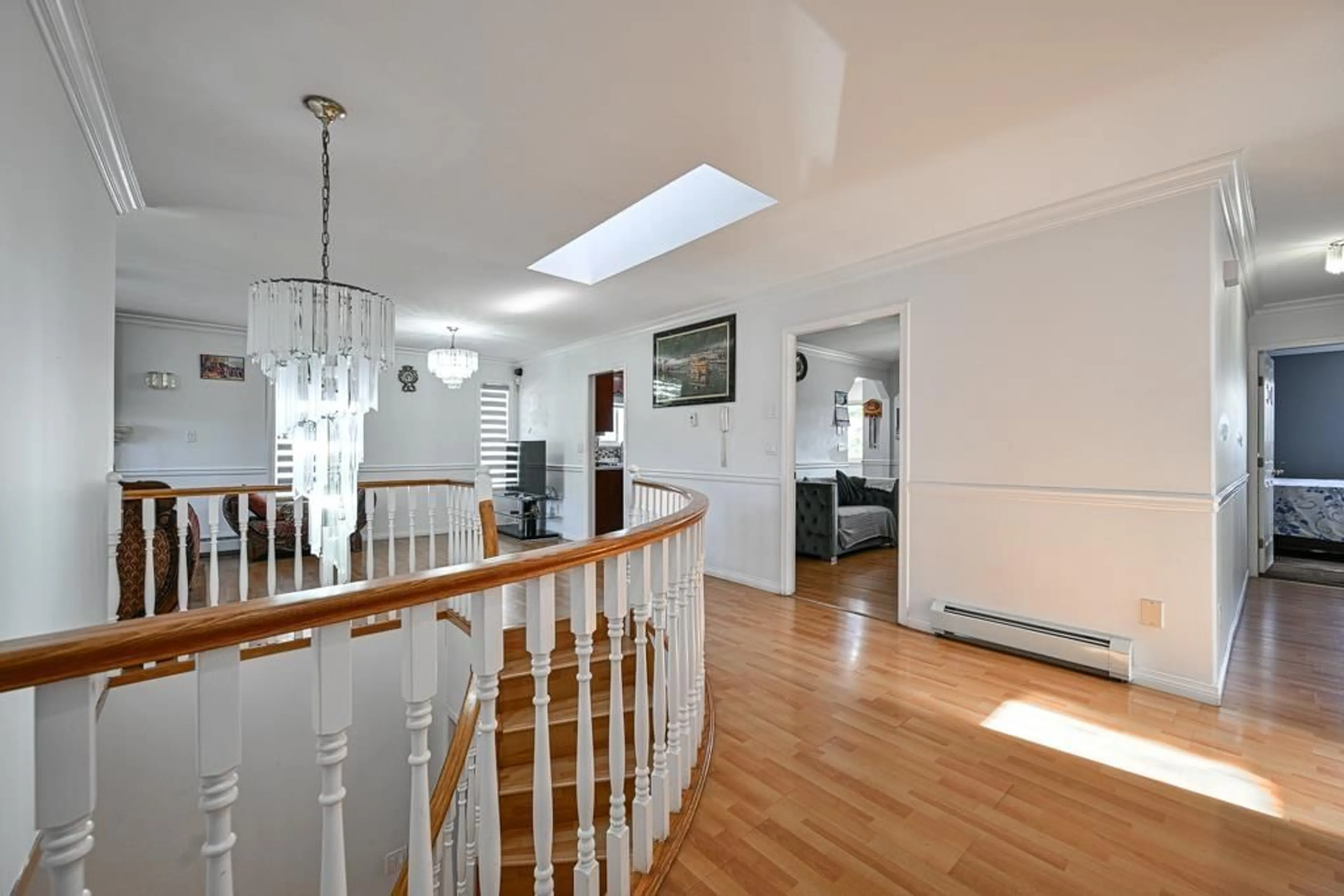 Indoor foyer for 9638 131, Surrey British Columbia V3T3P3