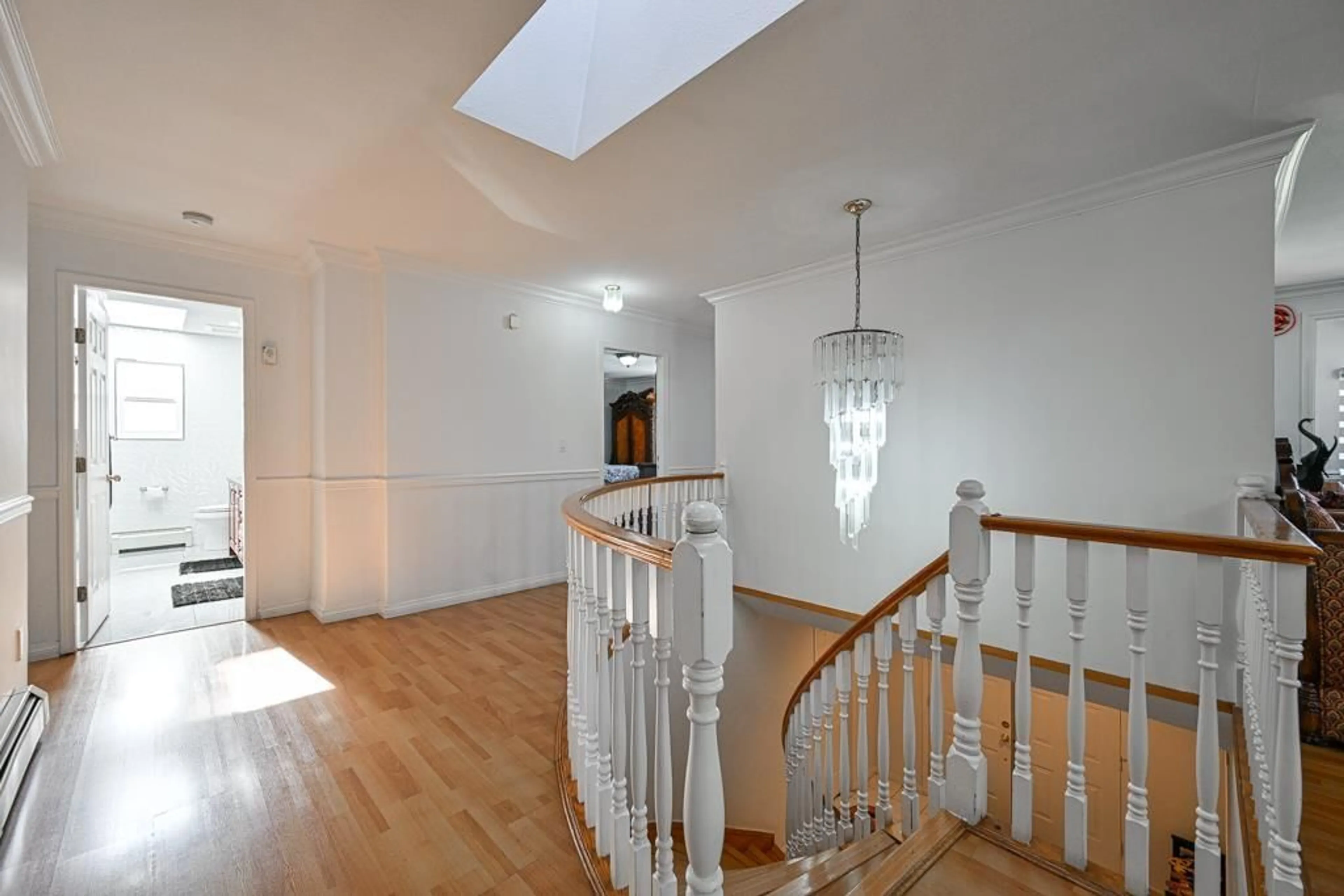 Indoor foyer for 9638 131, Surrey British Columbia V3T3P3