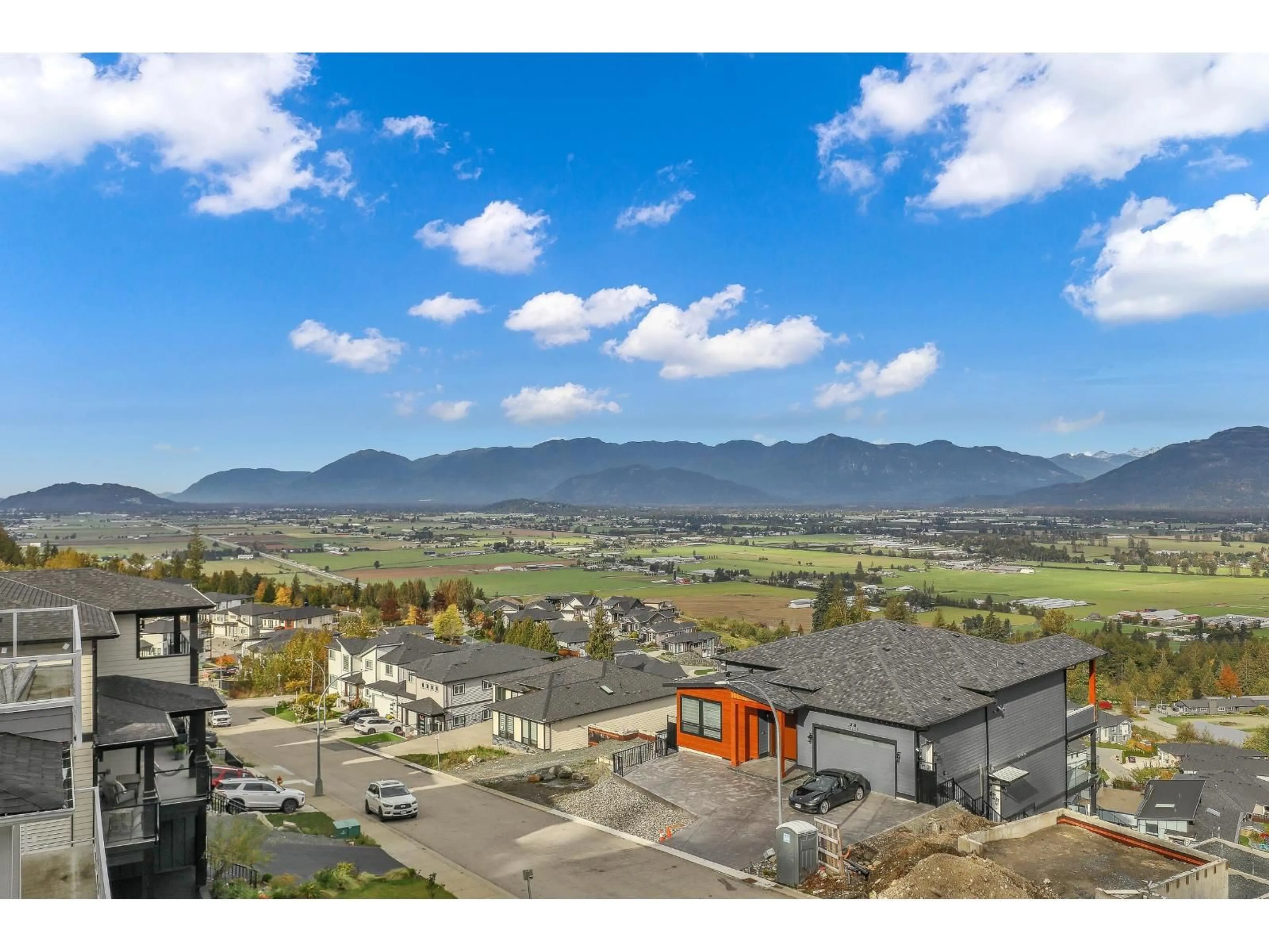 A pic from outside/outdoor area/front of a property/back of a property/a pic from drone, mountain view for 51144 FARMERS WAY, Chilliwack British Columbia V4Z0E4