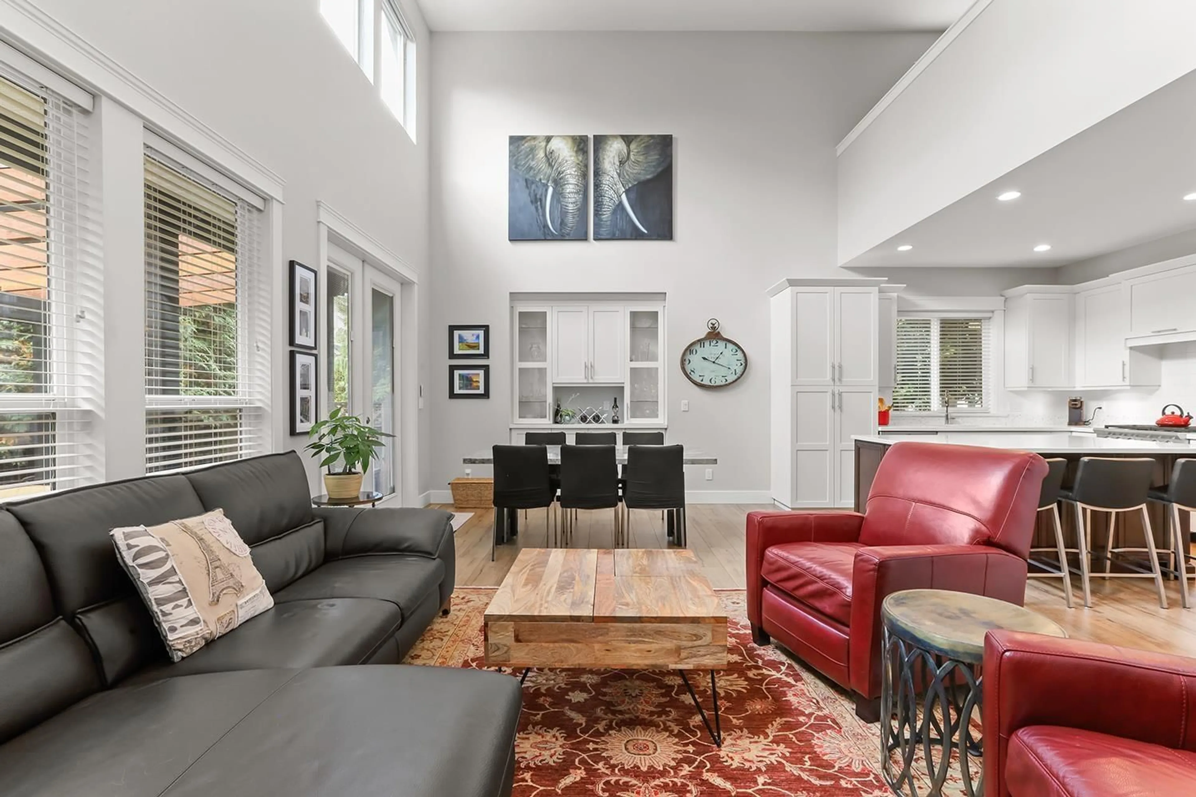 Living room with furniture, unknown for 14 - 7891 211, Langley British Columbia V2Y0L5