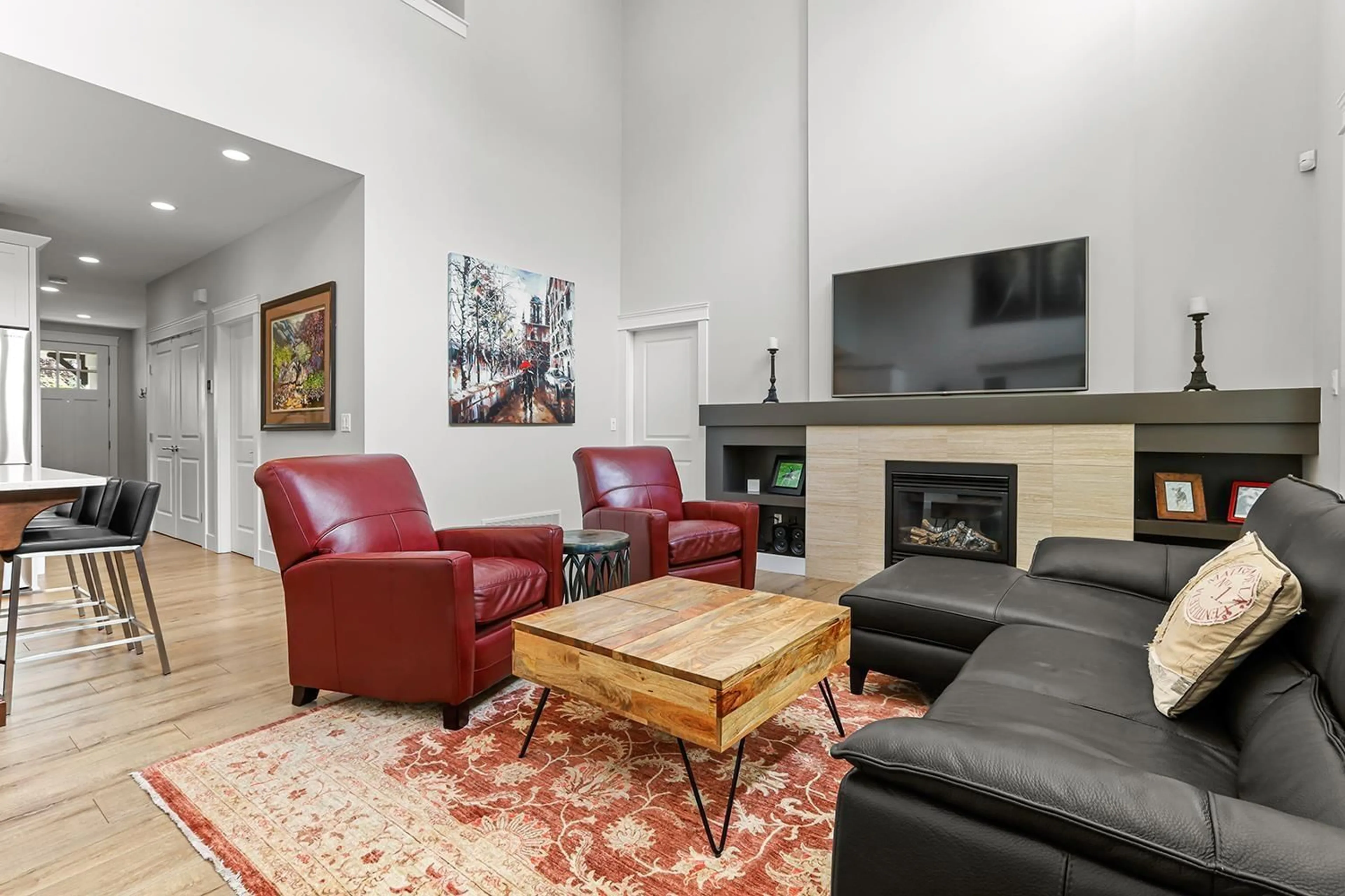 Living room with furniture, unknown for 14 - 7891 211, Langley British Columbia V2Y0L5