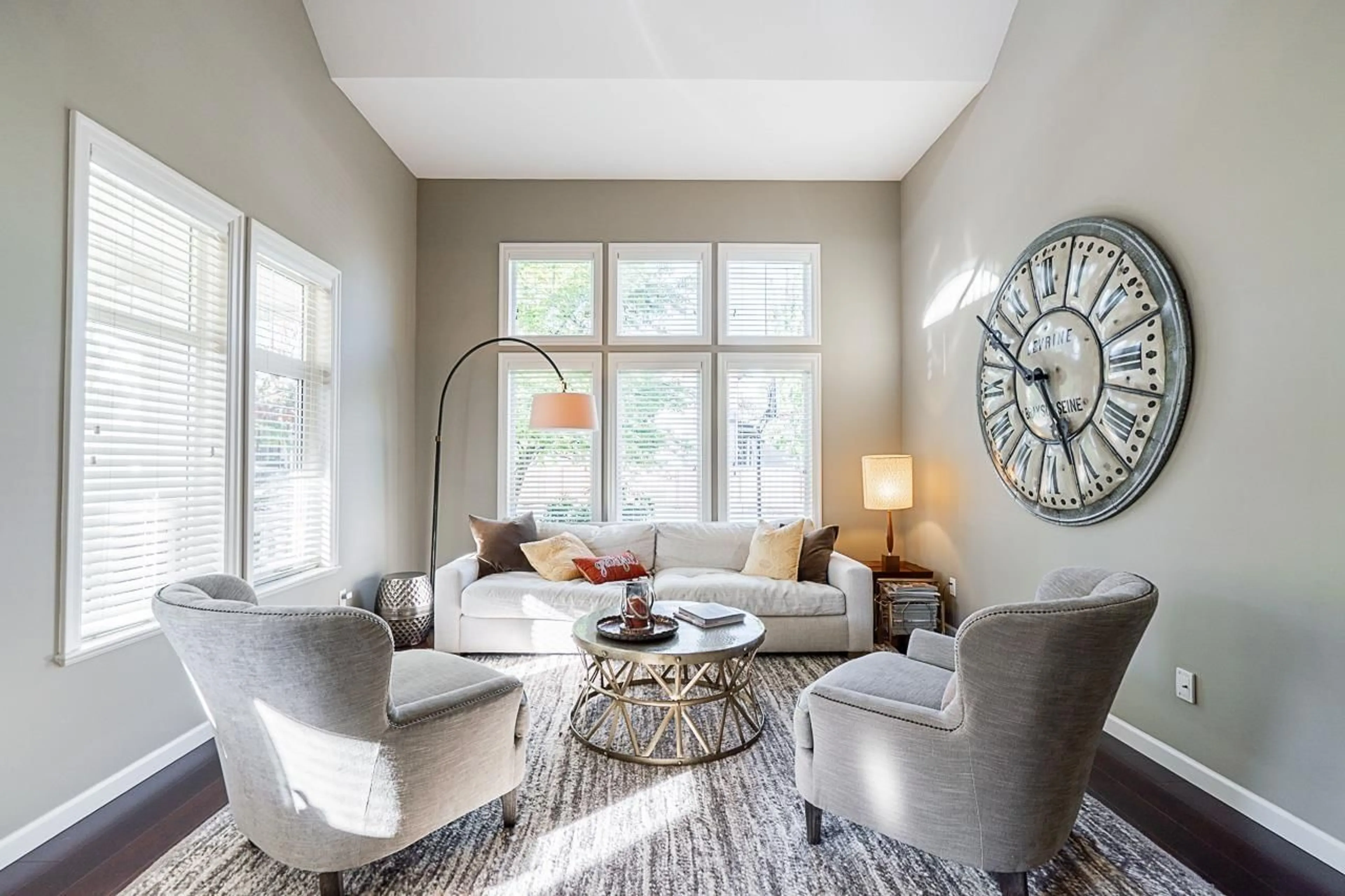 Living room with furniture, unknown for 20840 69, Langley British Columbia V2Y0G2