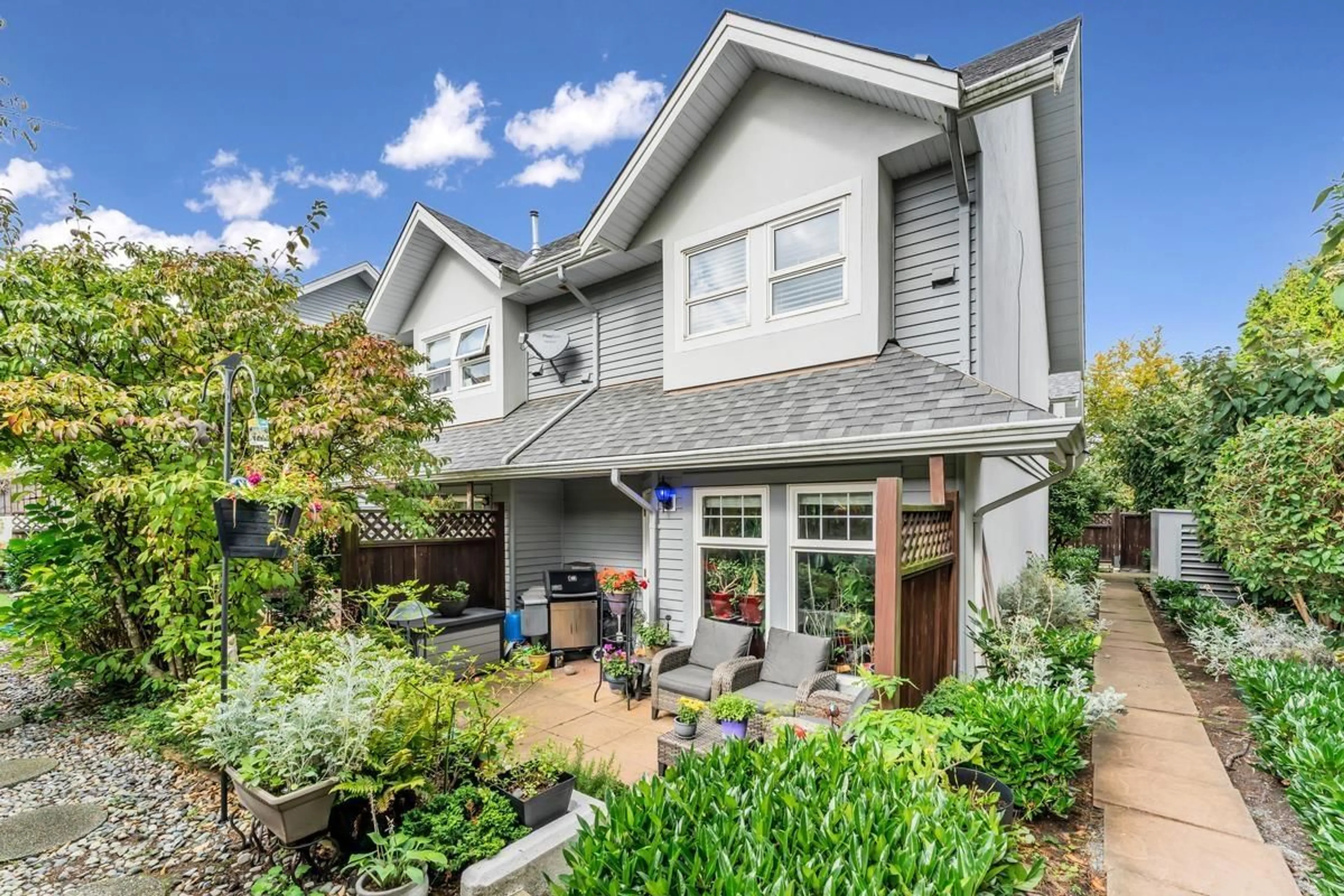 Home with brick exterior material, street for 24 - 15442 16A, Surrey British Columbia V4A1T3