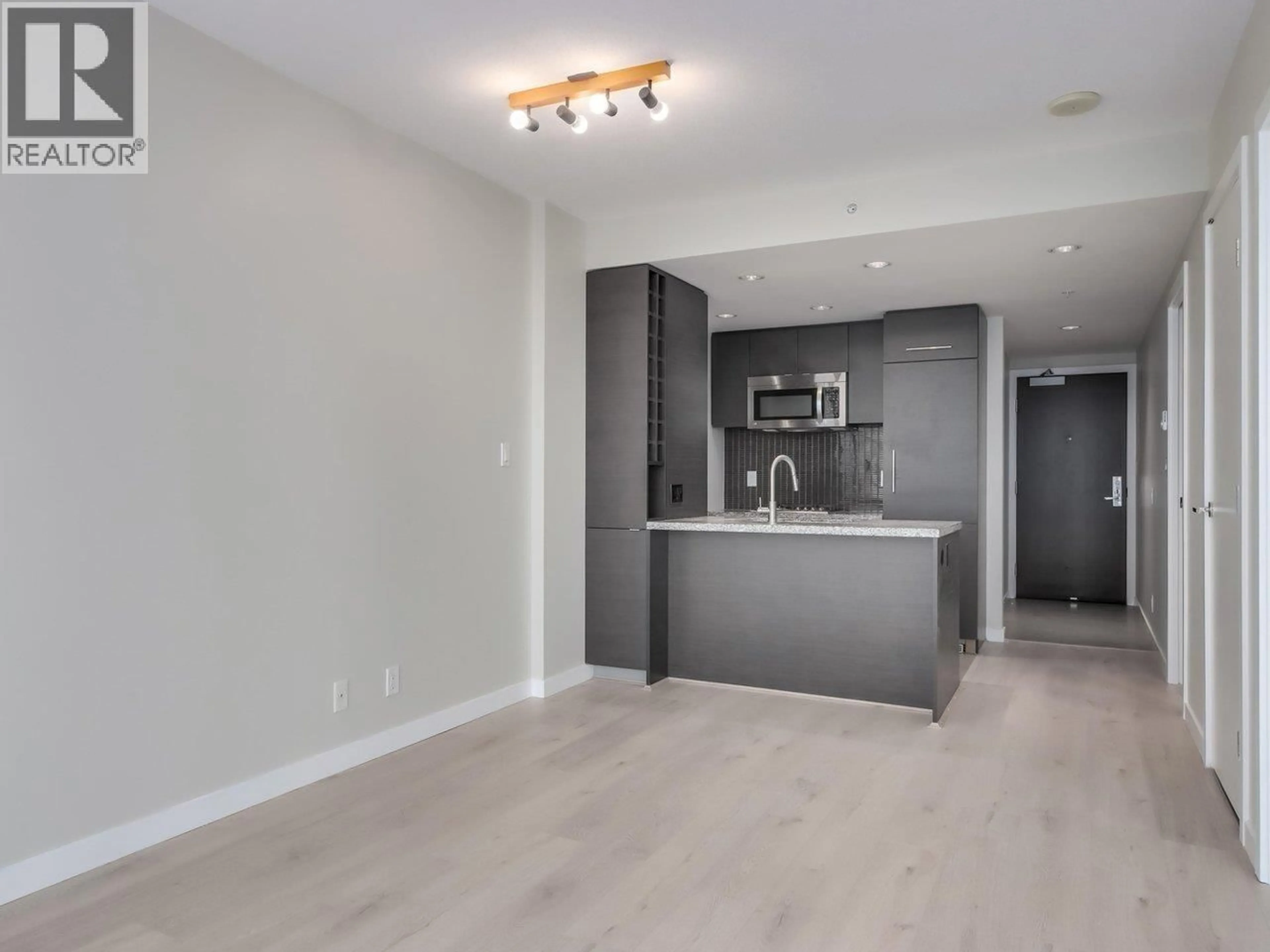 Open concept kitchen, unknown for 2507 - 833 HOMER STREET, Vancouver British Columbia V6B0H4